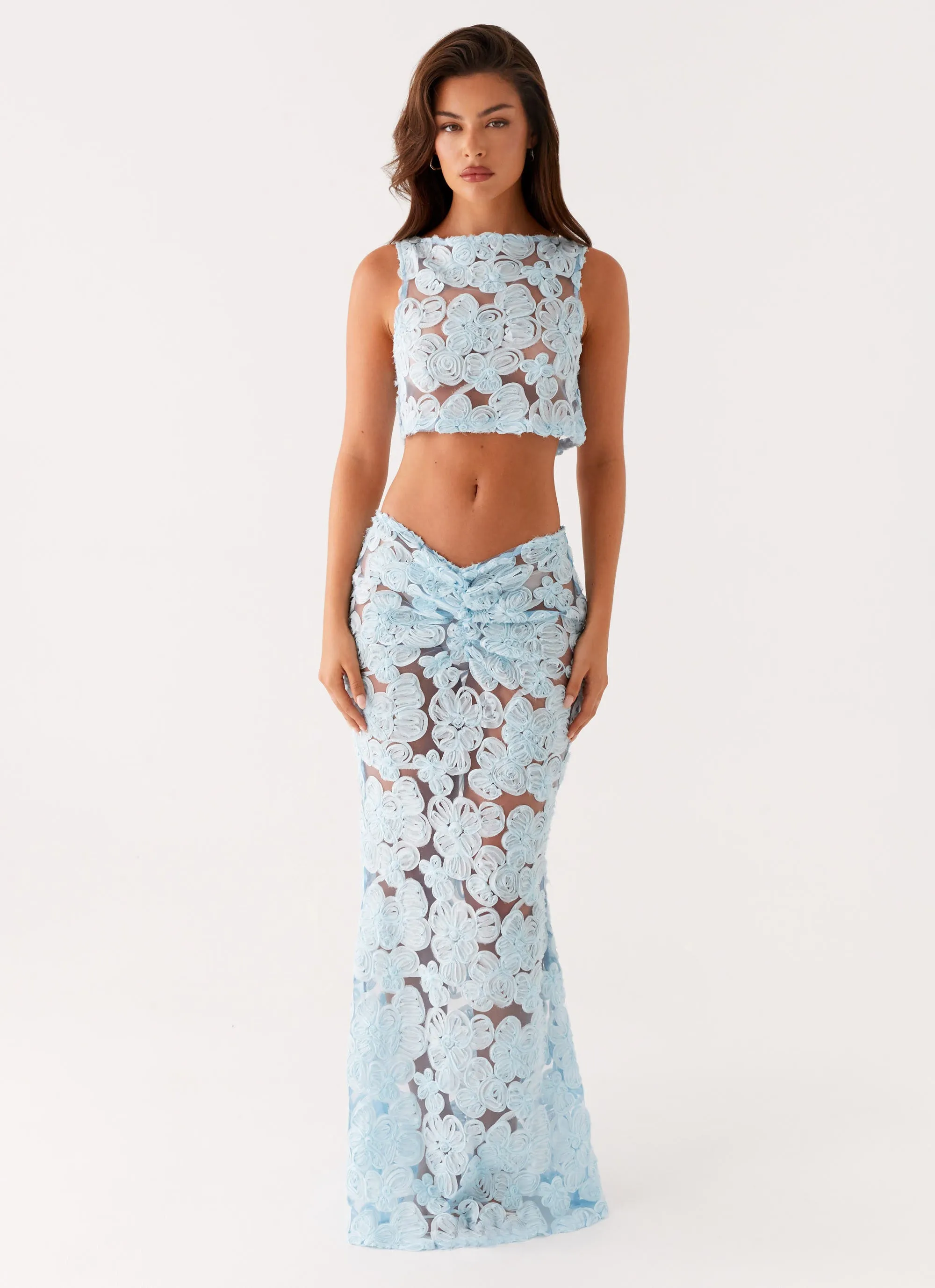 Versatile Outfit Fiorella Floret Maxi Skirt - Blue