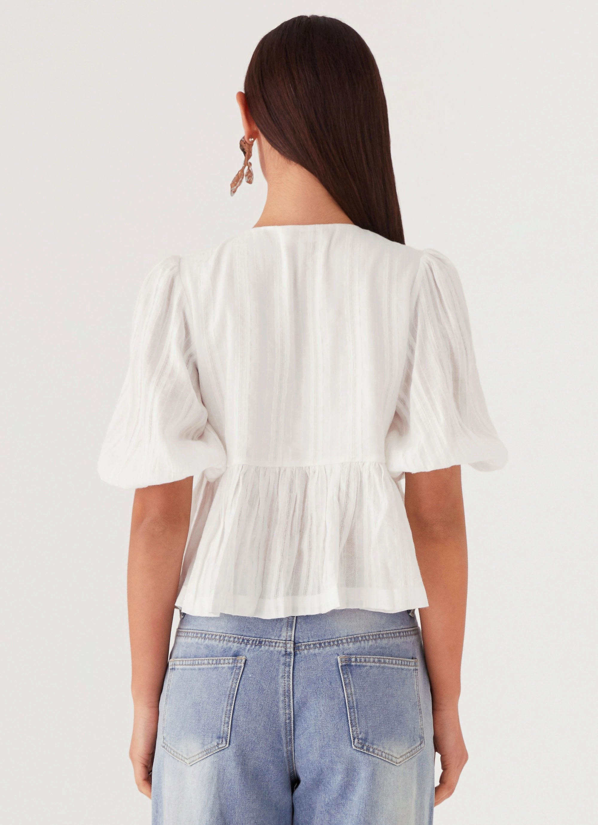 WrinkleResistant Long Sleeve Tee Western Wind Tie Top - White
