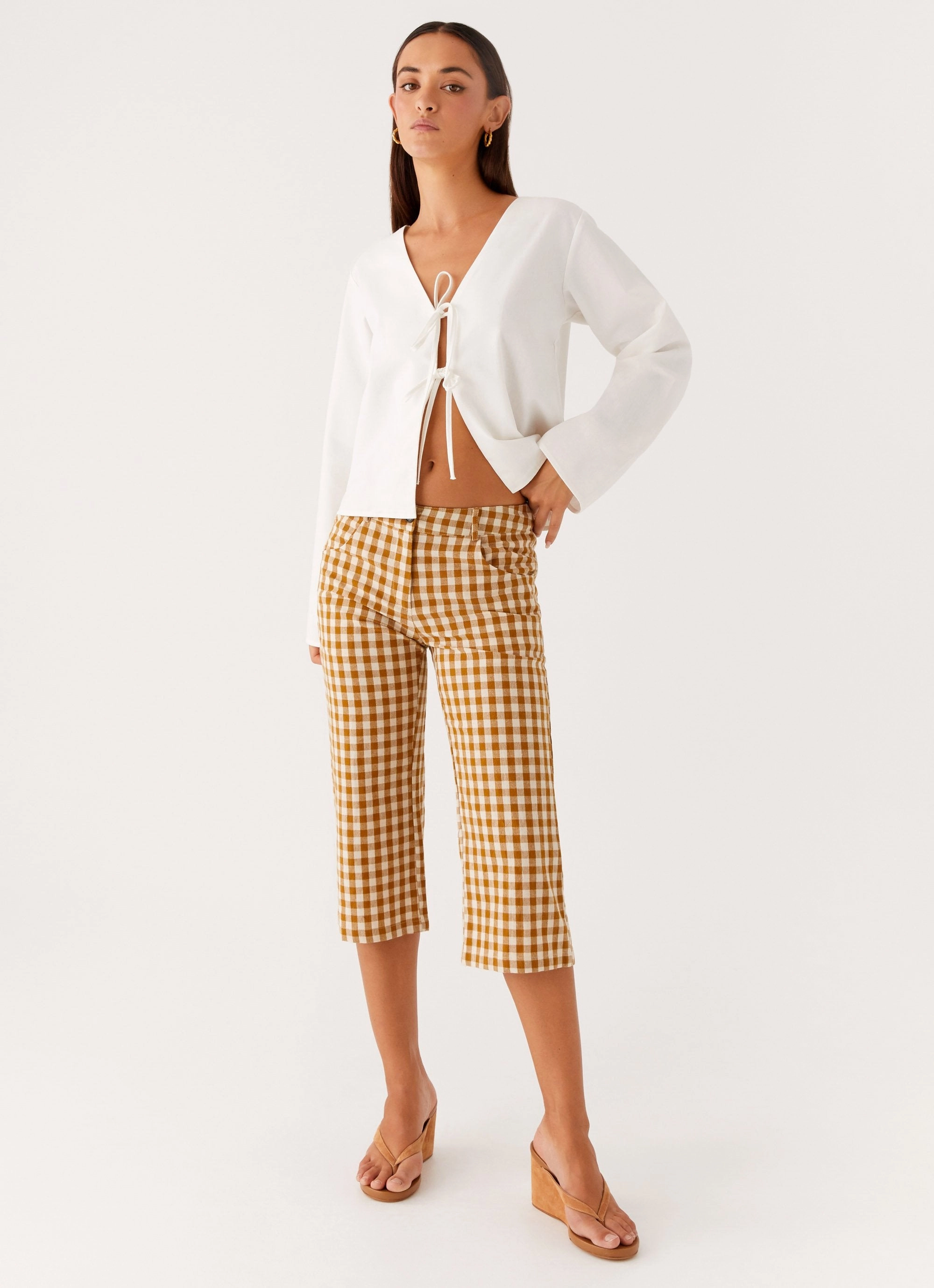 Radley Capri Pants - Brown Gingham Flattering Look