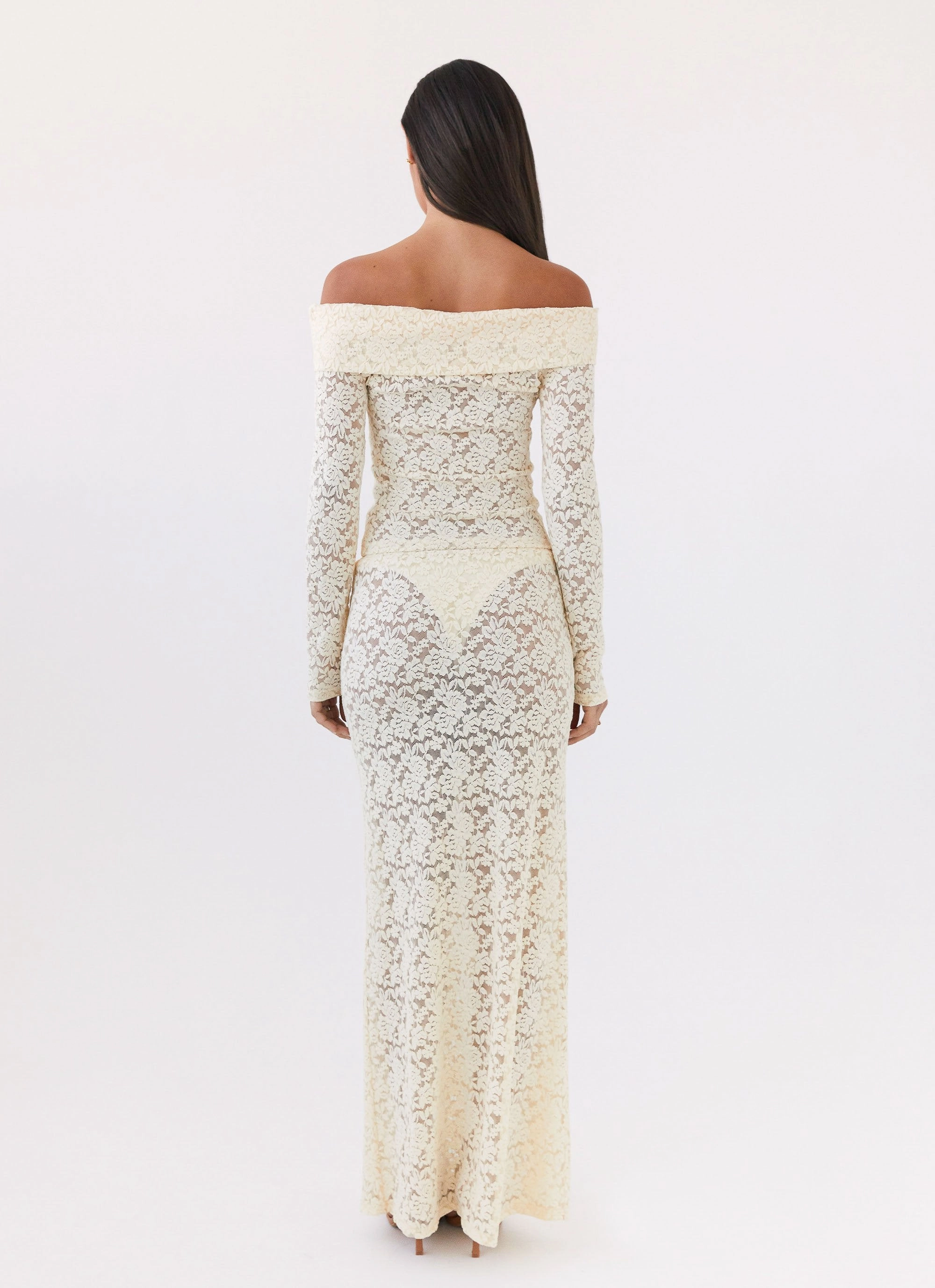 Zephyra Lace Long Sleeve Top - Natural Comfy Style