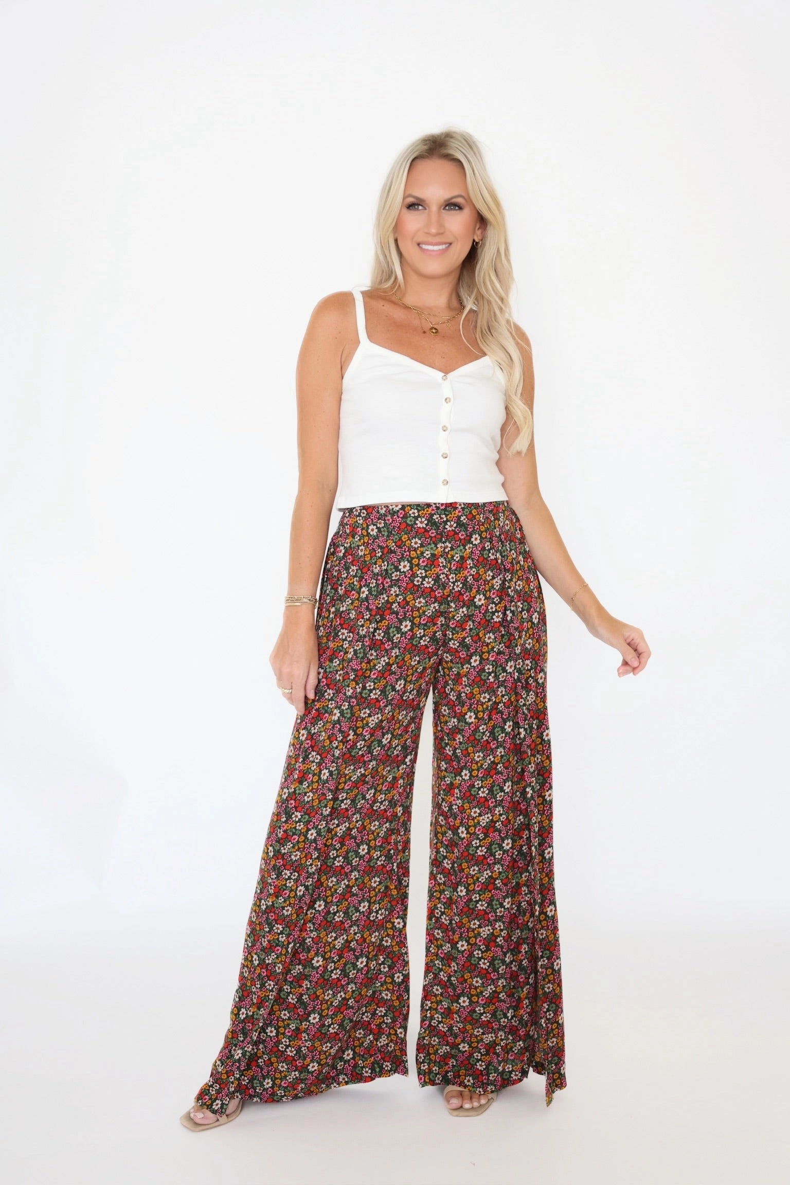 Flexible Hemline Closure Cami