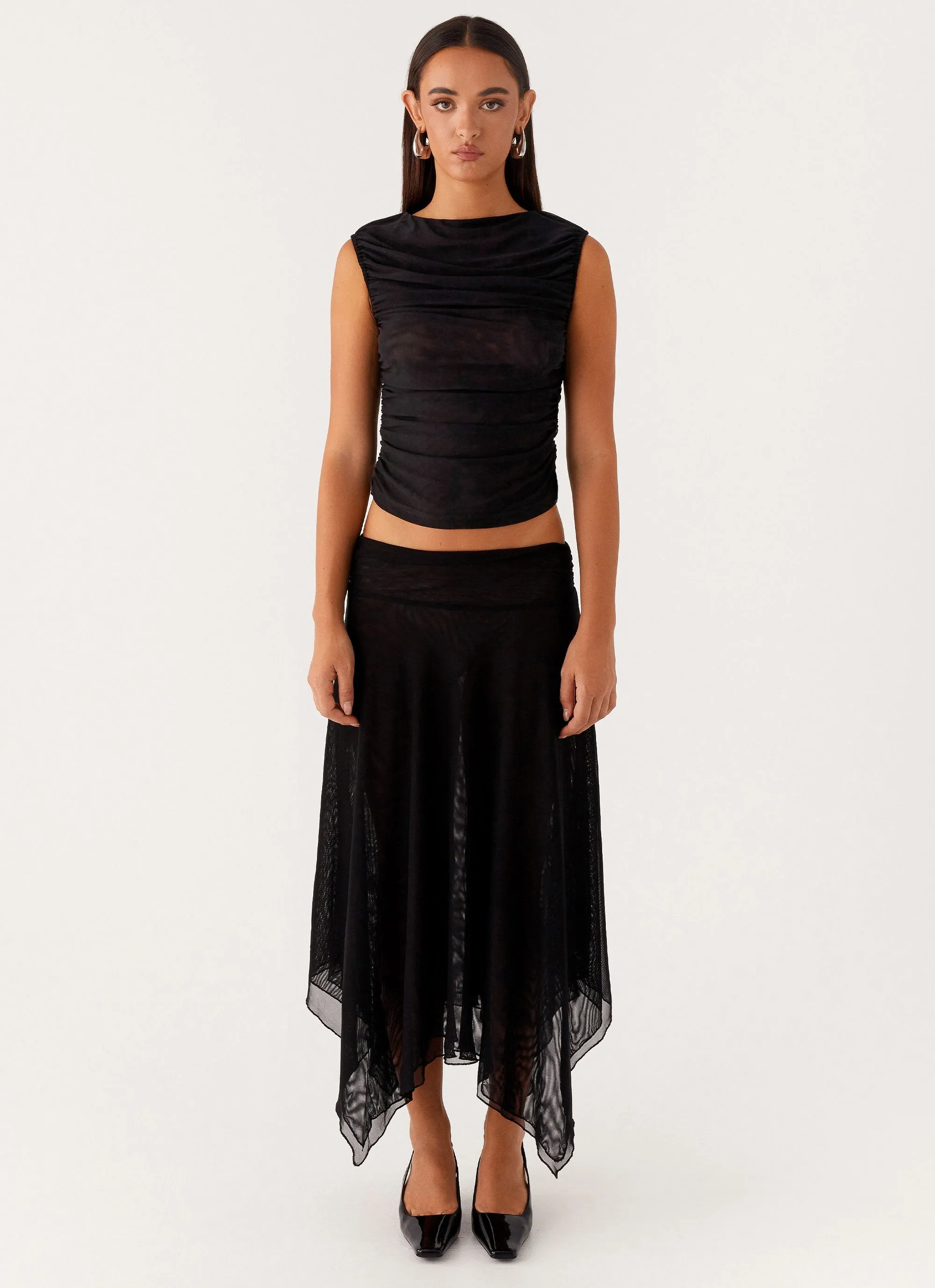 Arwen Midi Skirt - Black Seamless Edging Quick Dry Technology