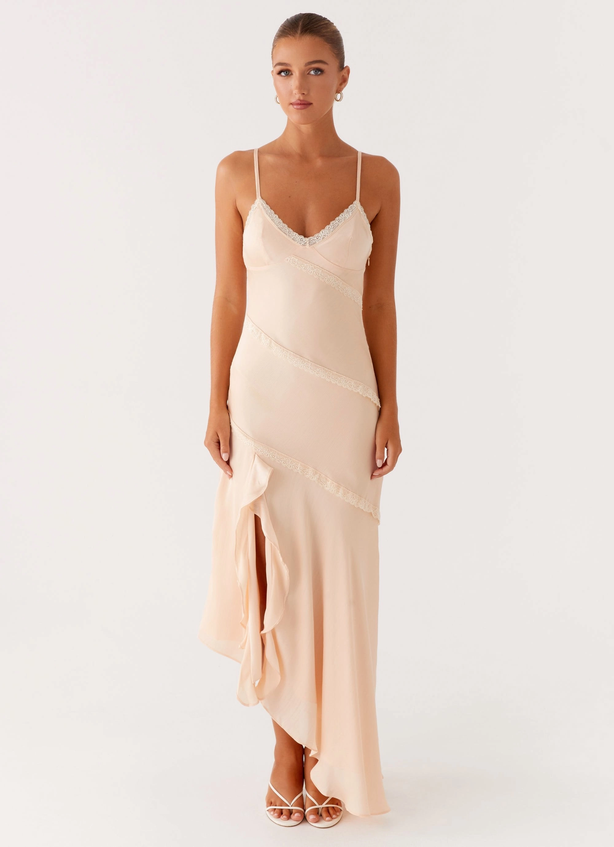 Solana Maxi Dress - Peach Relaxed-fit Lounge Moment