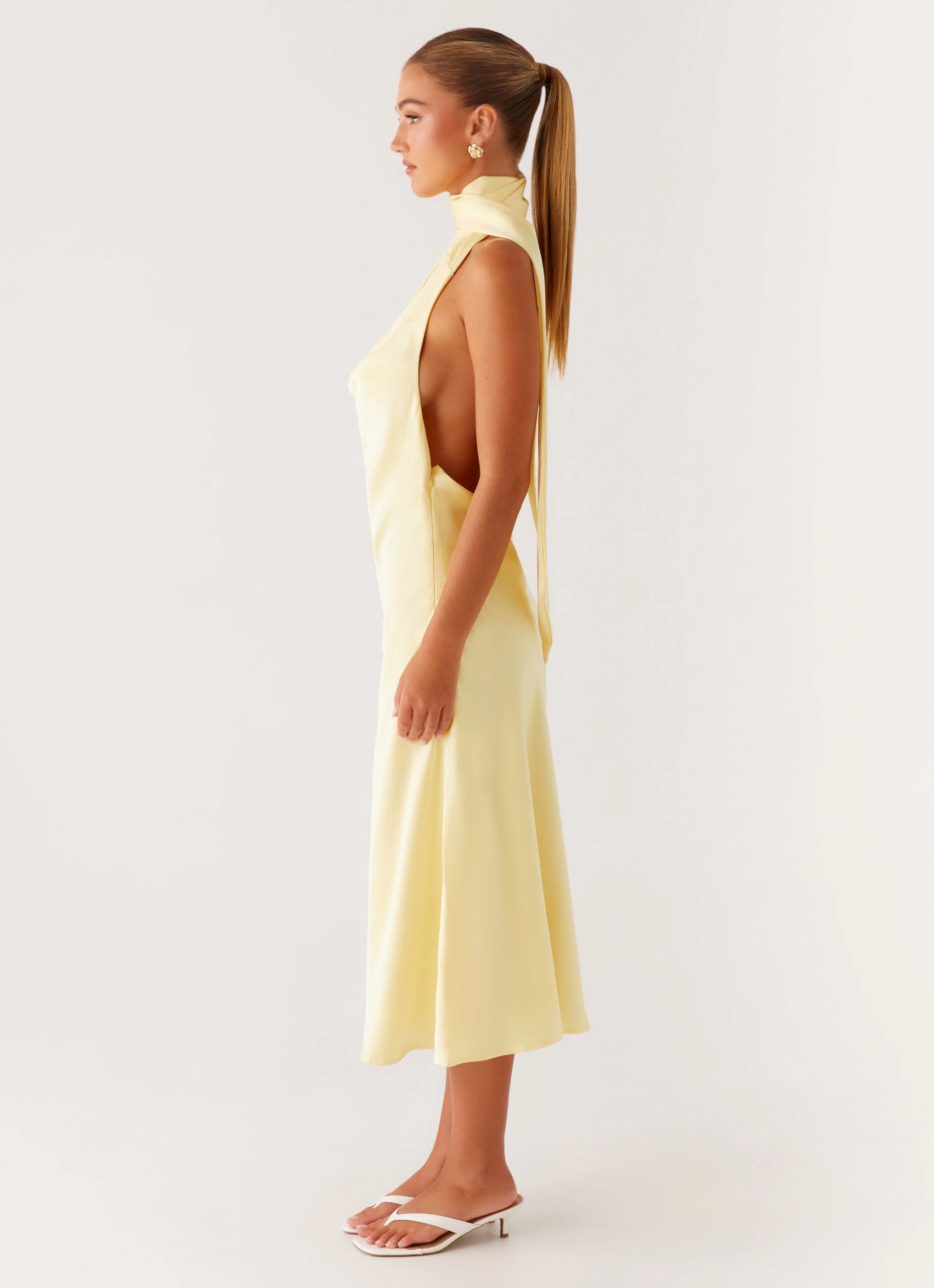 Sonny Midi Dress - Yellow Classic Mood Easy Texture