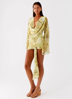 Sorrel Long Sleeve Mini Dress - Yellow Tie Dye Professional Look Smart Piece Flow Sleeve Sorrel Long Sleeve Mini Dress - Yellow Tie Dye