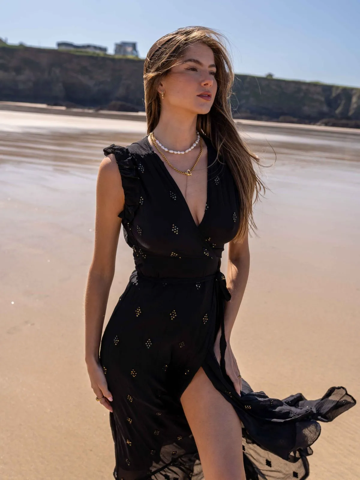 Minimal Detail South Beach Lagos Sequin Wrap Midi Beach Dress / Black