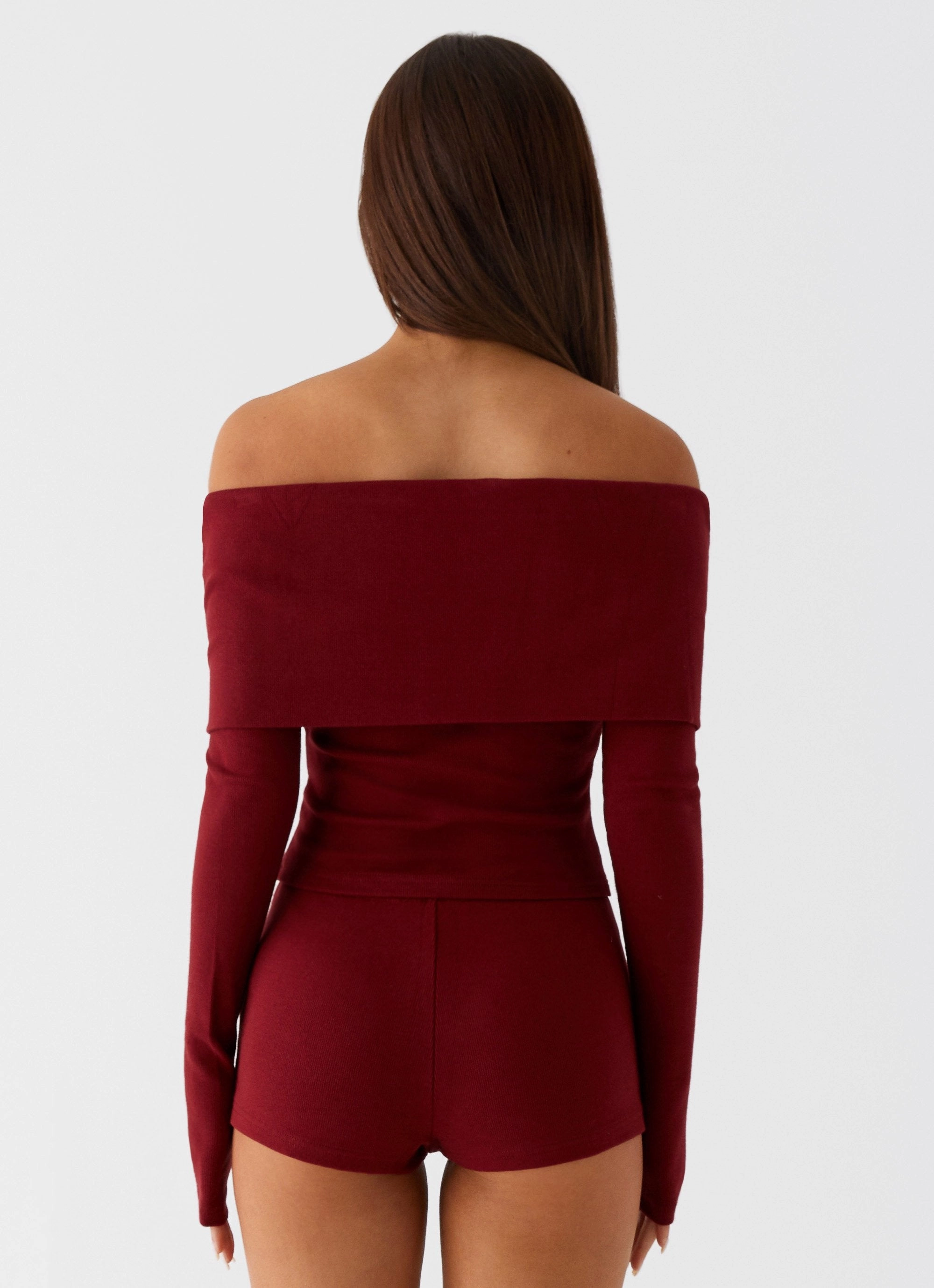 Spectate Long Sleeve Top - Maroon Soft Texture