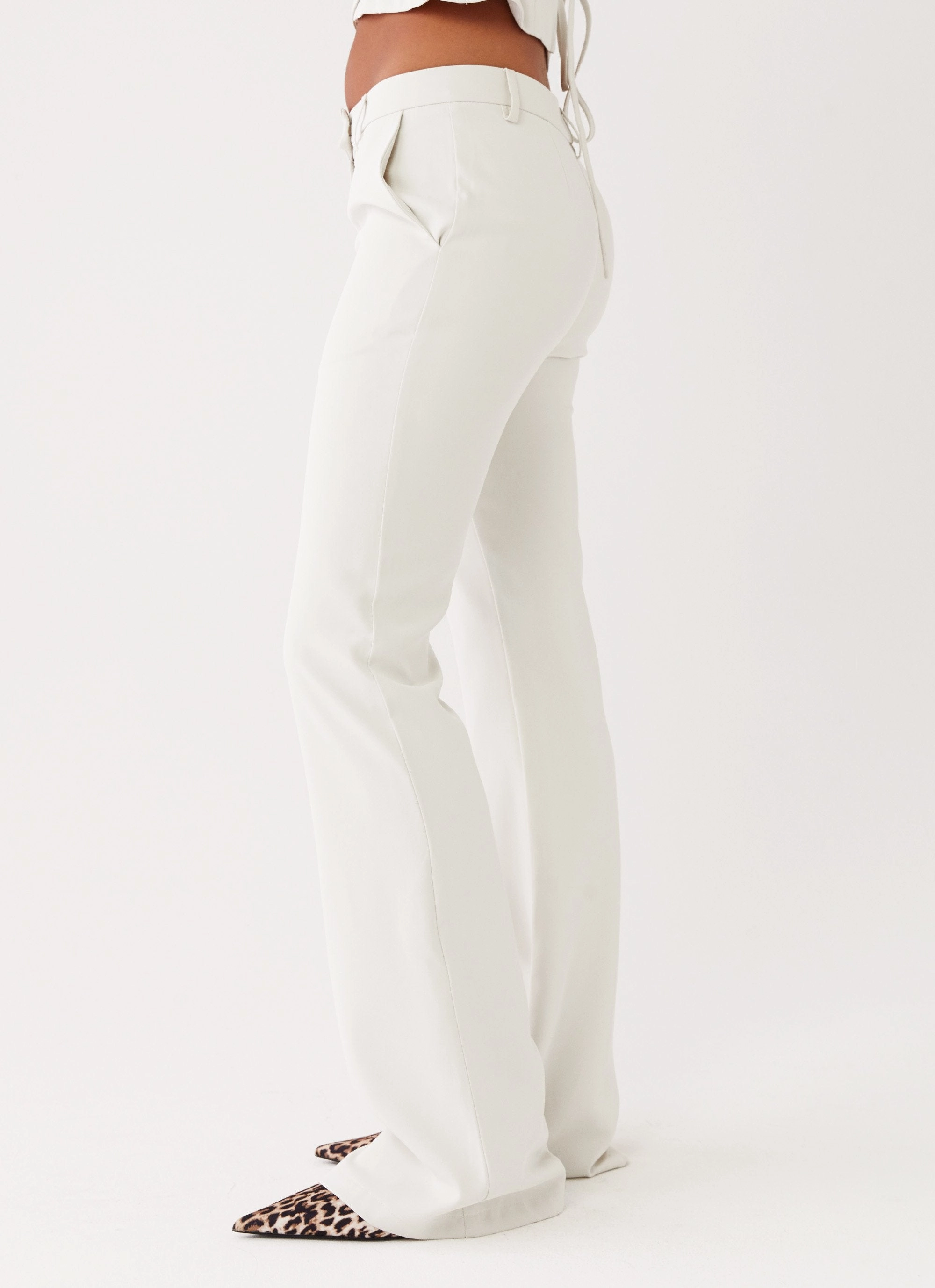 Quick Fit Wear Essential Comfort Wear Cyra Low Rise Slim Fit Pants - Ivory
