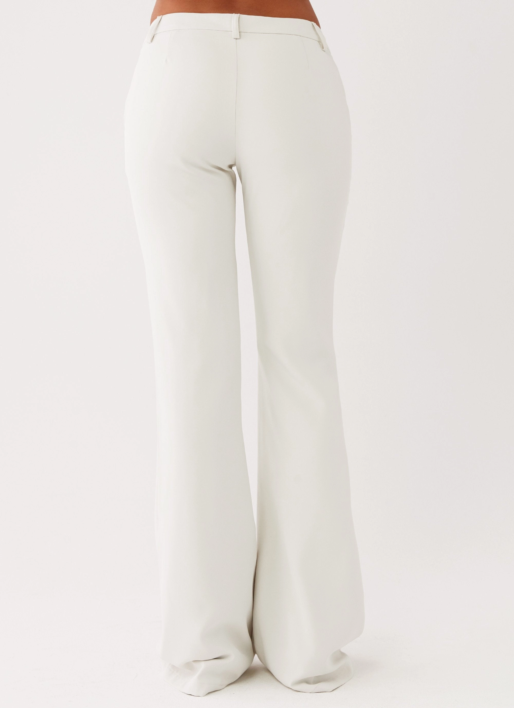 Sport Fit Cyra Low Rise Slim Fit Pants - Ivory