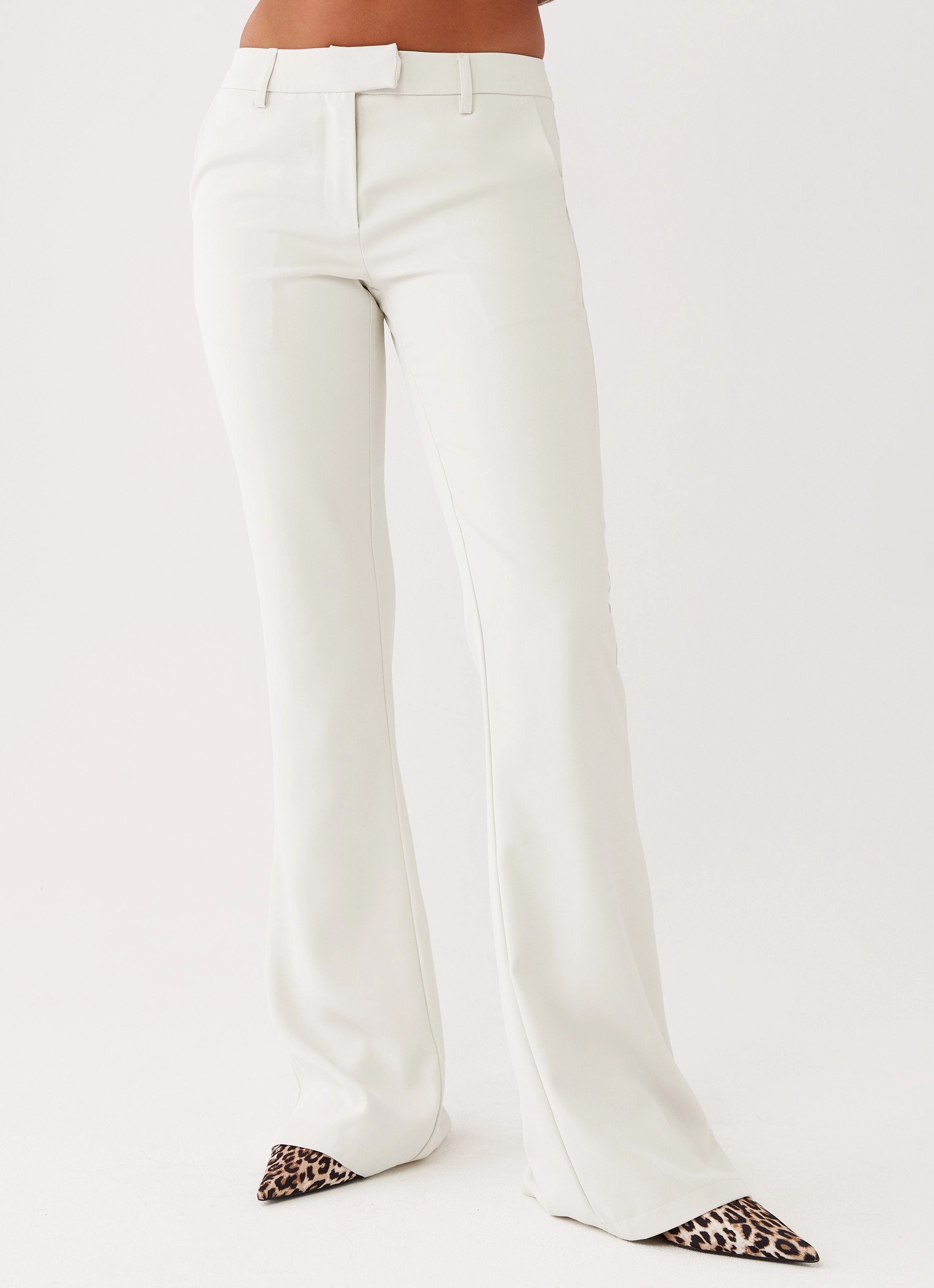 Cyra Low Rise Slim Fit Pants - Ivory Sweat Wicking Lining