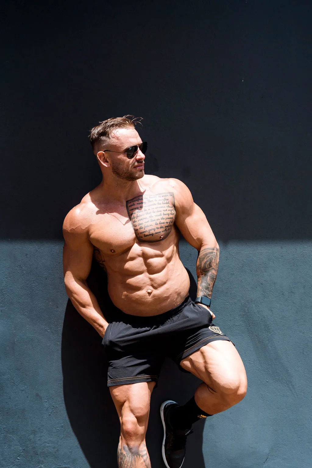 Steel Classic Gold | Men's Gym Shorts | Black & Gold