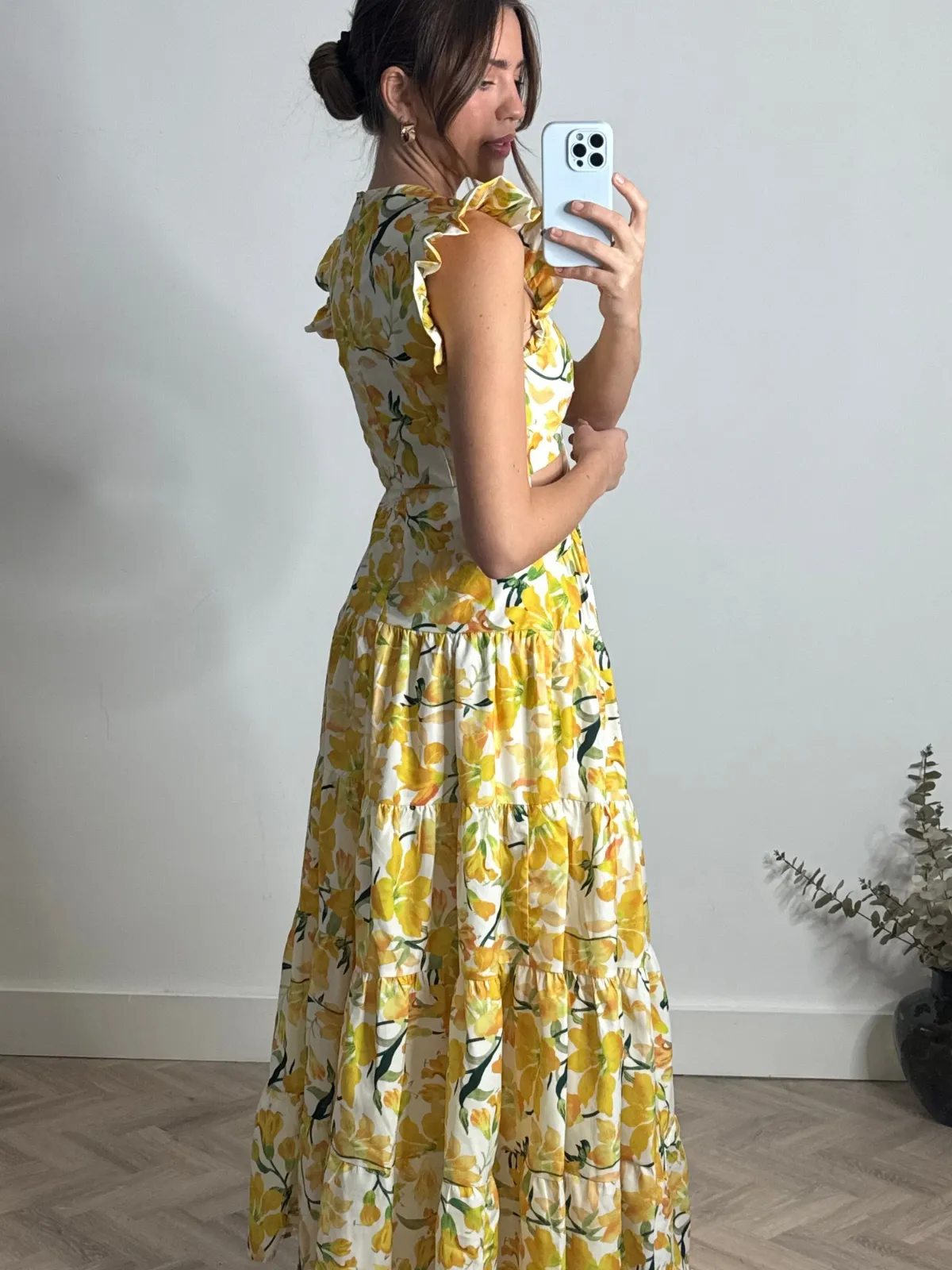Modest Look Fashion-Forward Indie Cut Out Frill Maxi Dress in Lemon Floral