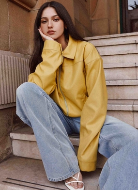 Stretch Fit Fabric Elara Oversized Jacket - Yellow Elara Oversized Jacket - Yellow Contoured Silhouette Compact Packable