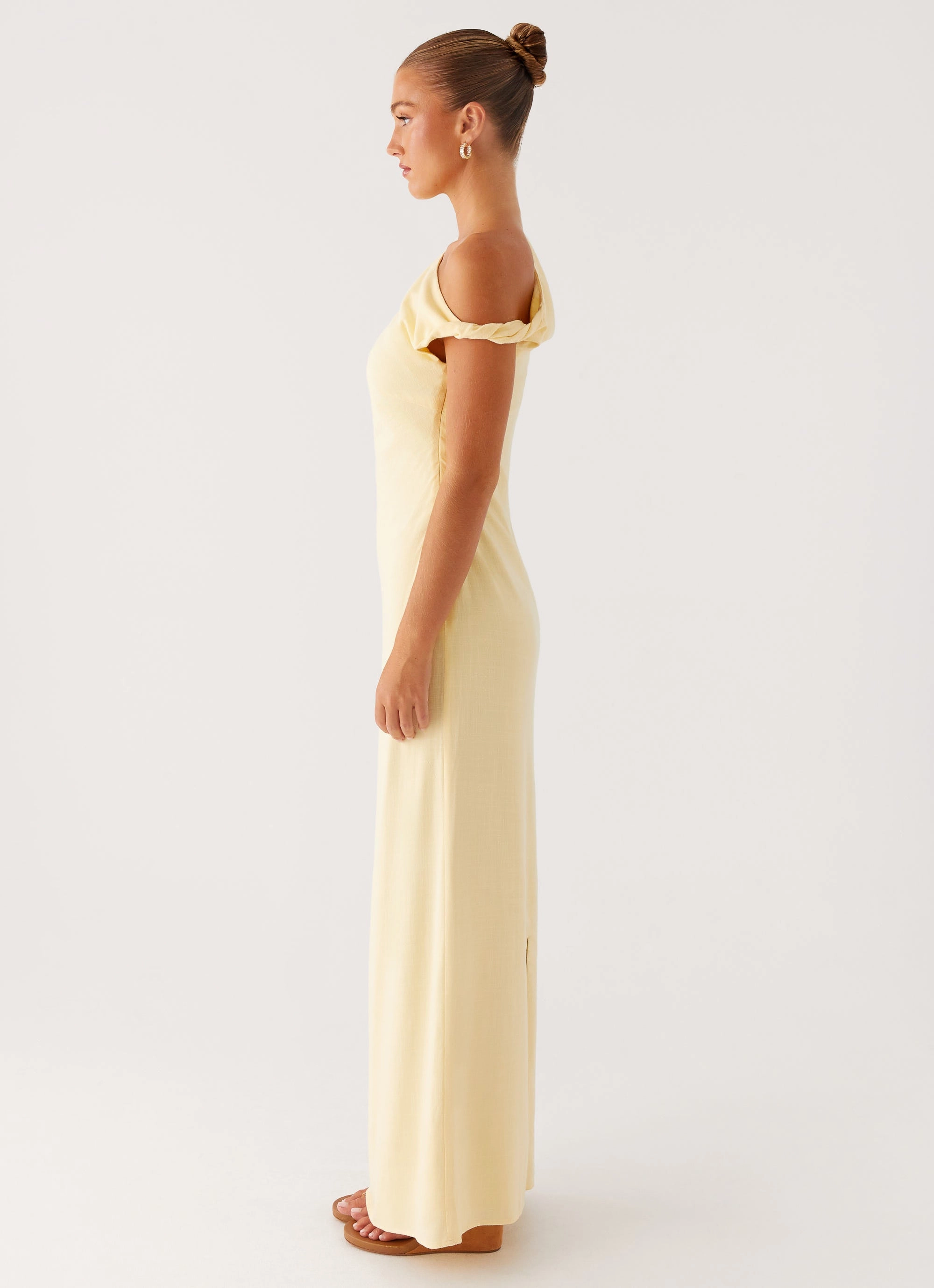 Pure Look Modest Cut Mckenna Maxi Dress - Yellow