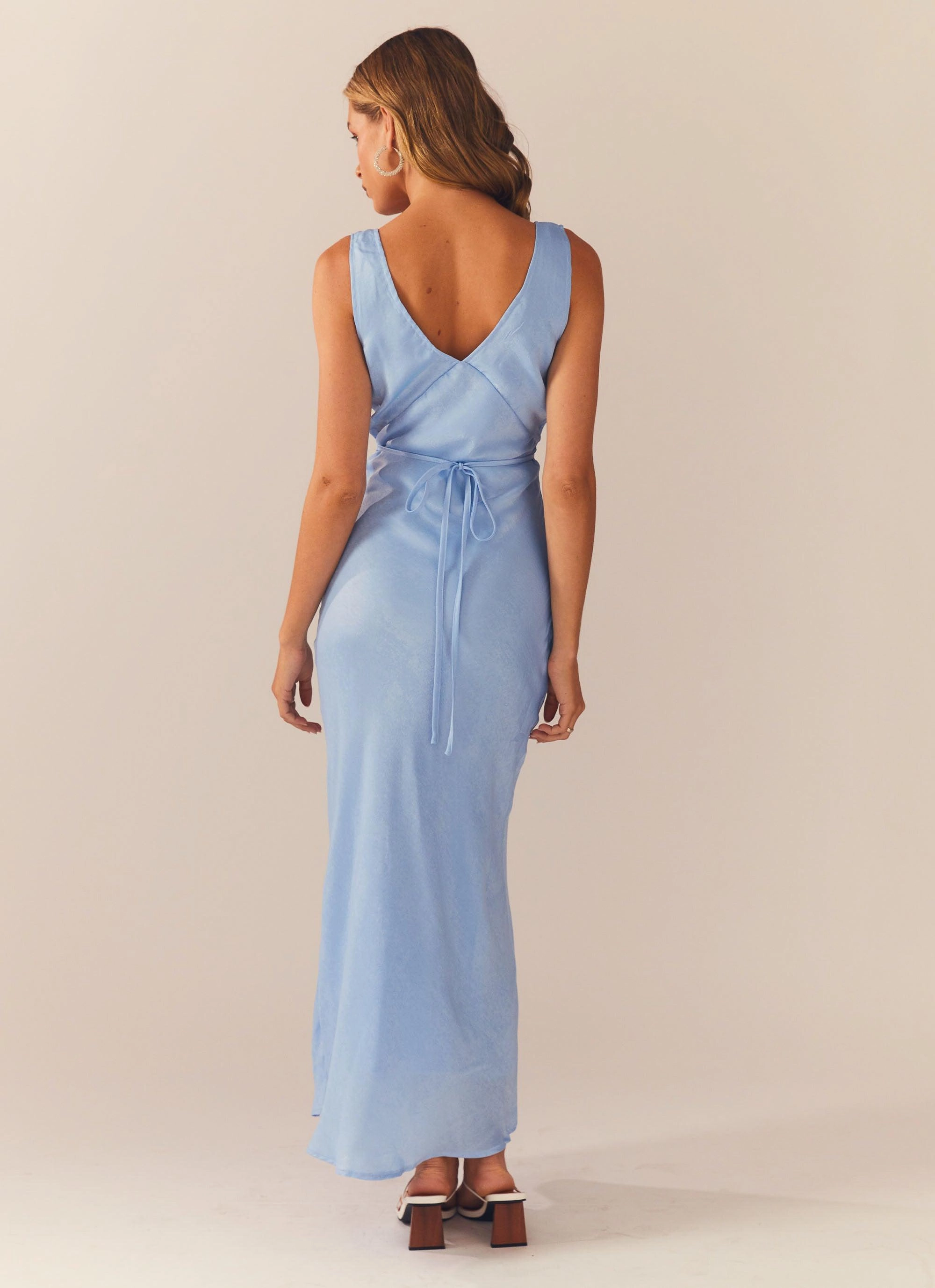 Loren Maxi Dress - Blue Street Elegance Layer Base