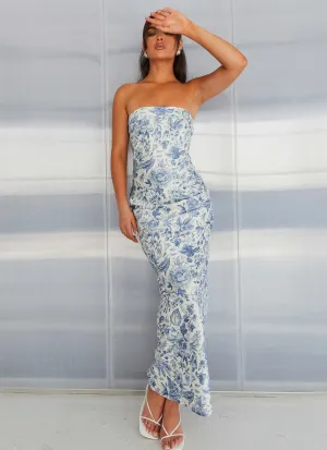 Summer Lover Maxi Dress - Blue Paisley Padded Shoulder Summer Lover Maxi Dress - Blue Paisley Weekend Adventure