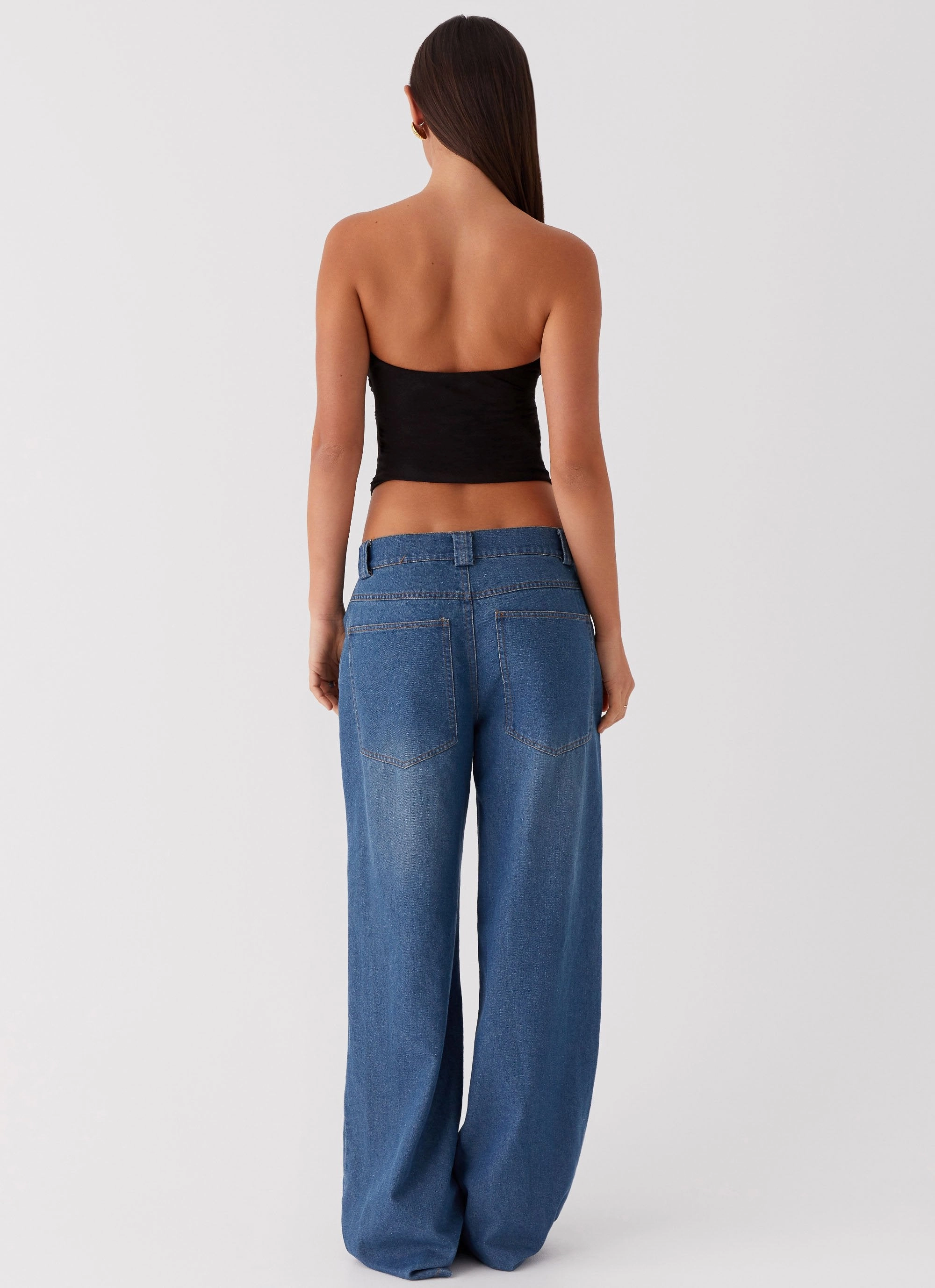 Soft Brushed Lining Bamboo Derived Material Sunlight Cascade Top - Black