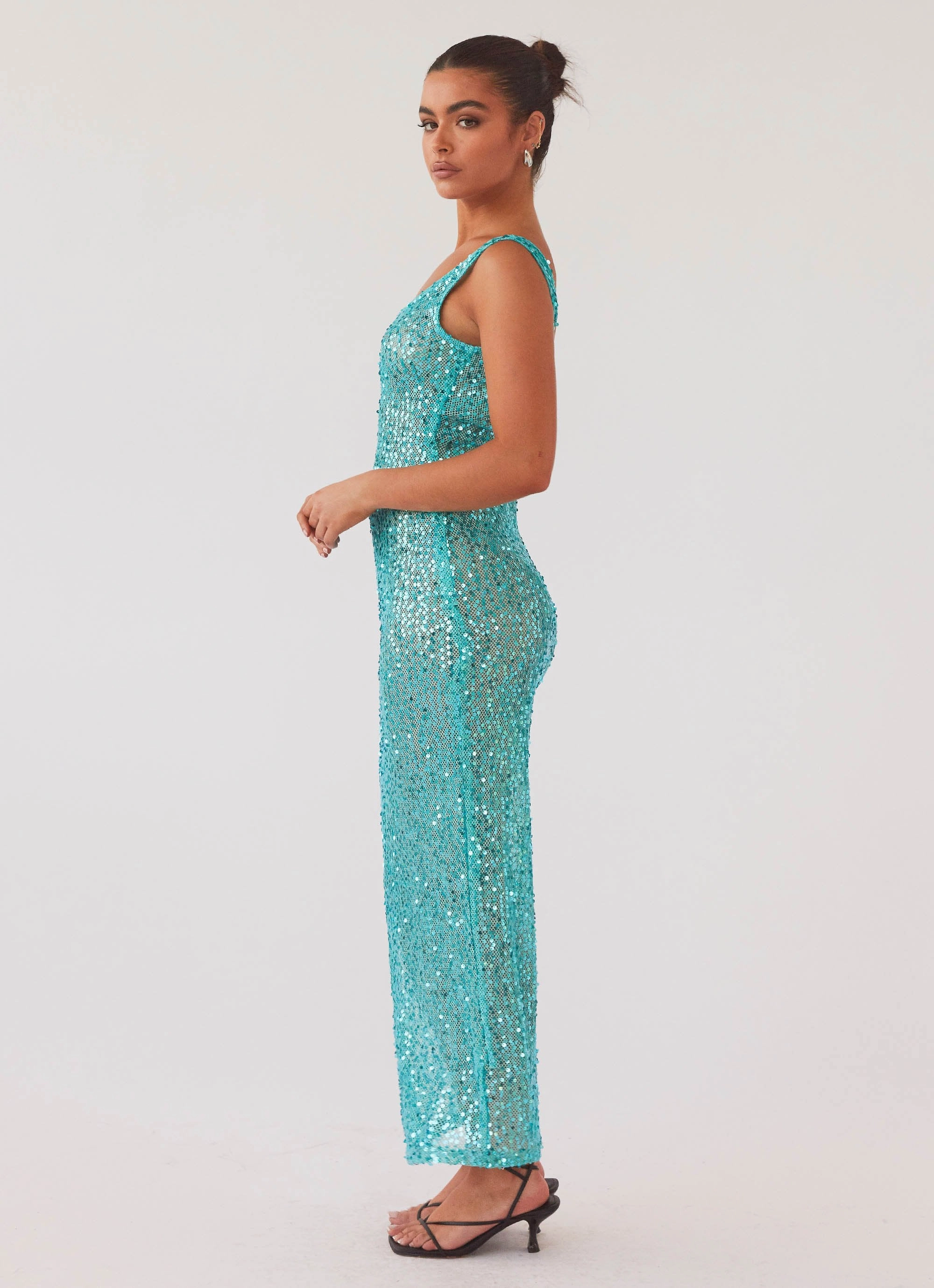 Feminine off-the-shoulder gown Sweet Essence Maxi Dress - Crystal