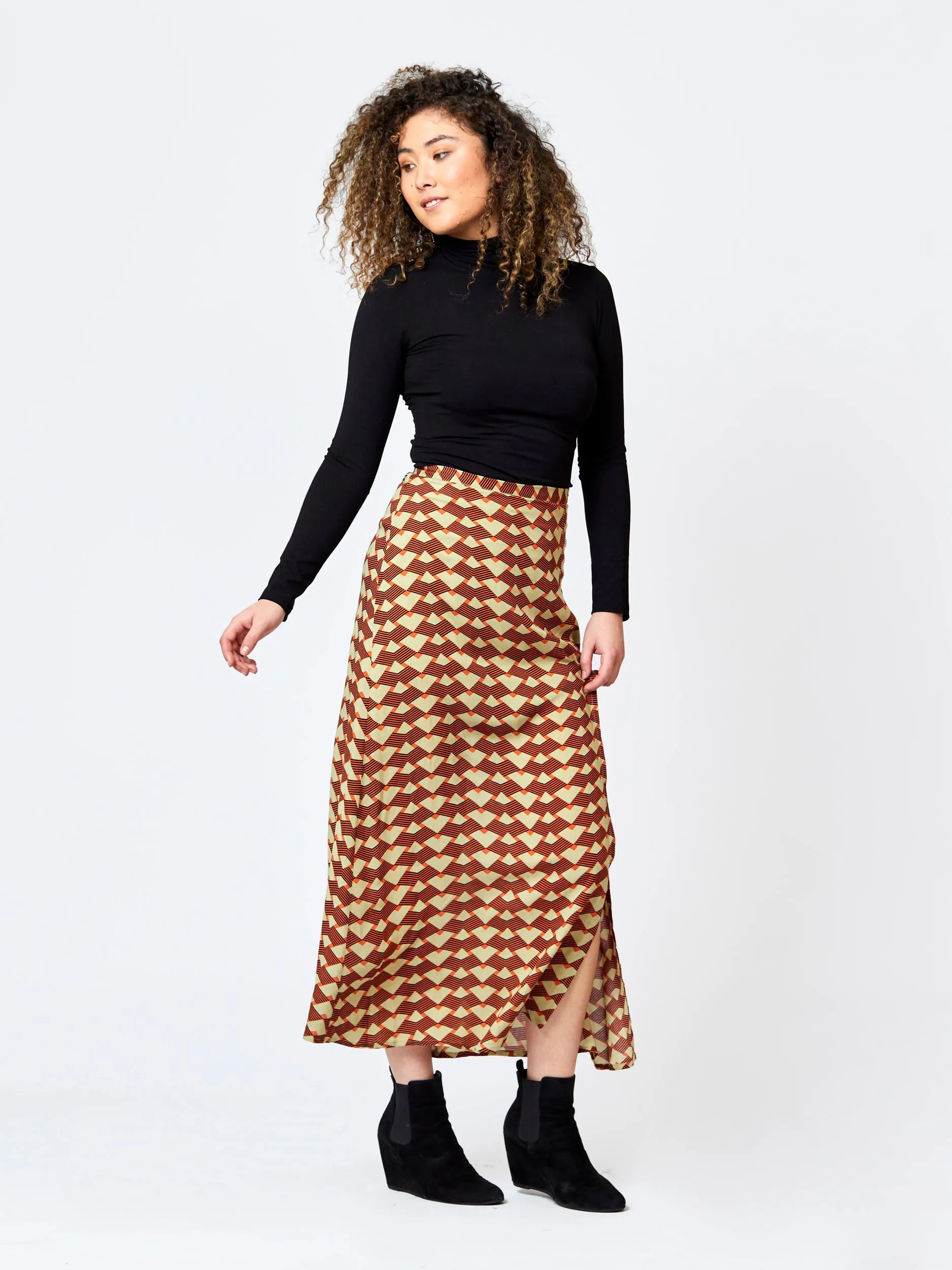 SWING SKIRT