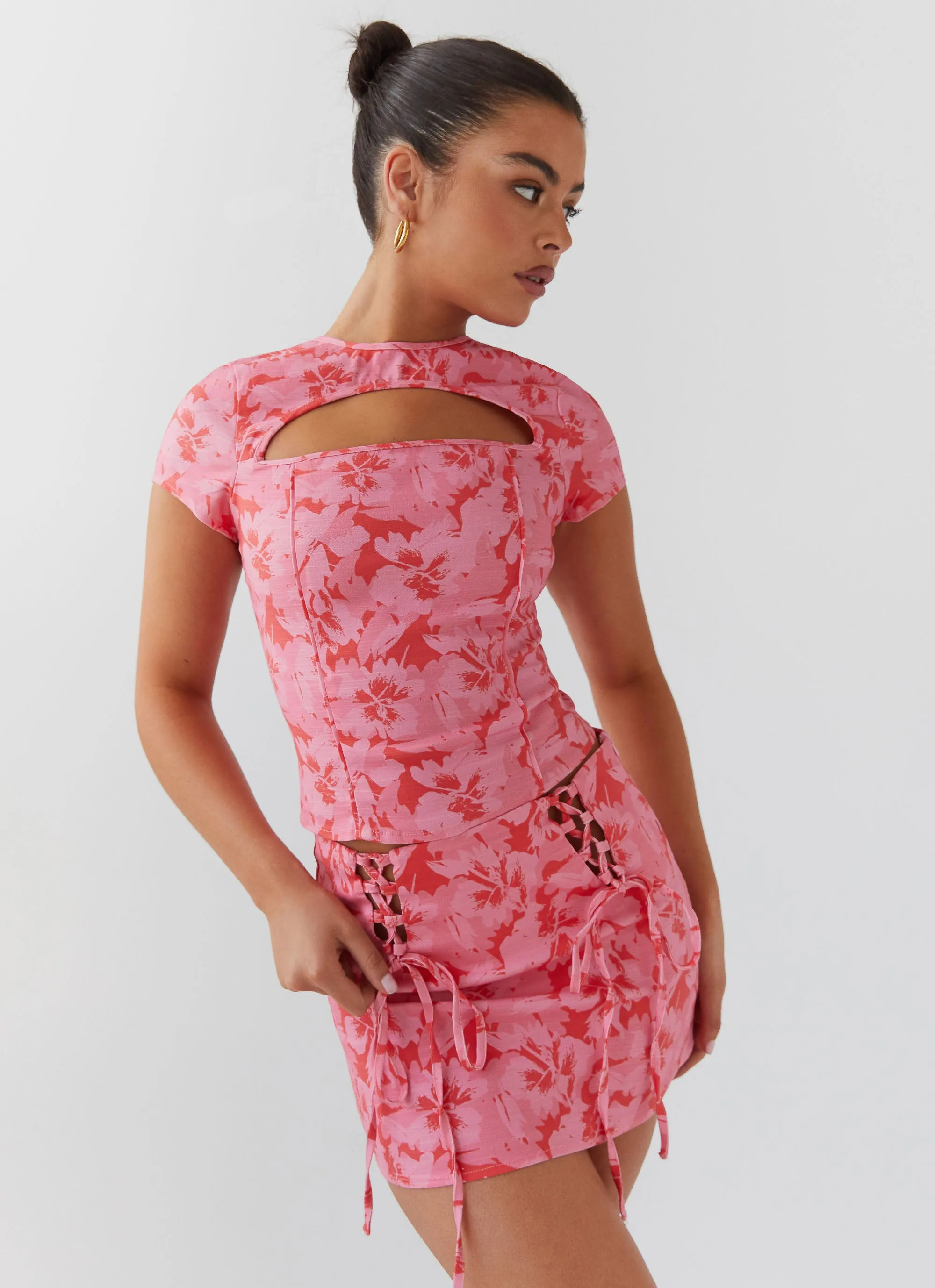 Classic Comfort Polished Style Take A Sip Tie Mini Skirt - Cherry Blossom