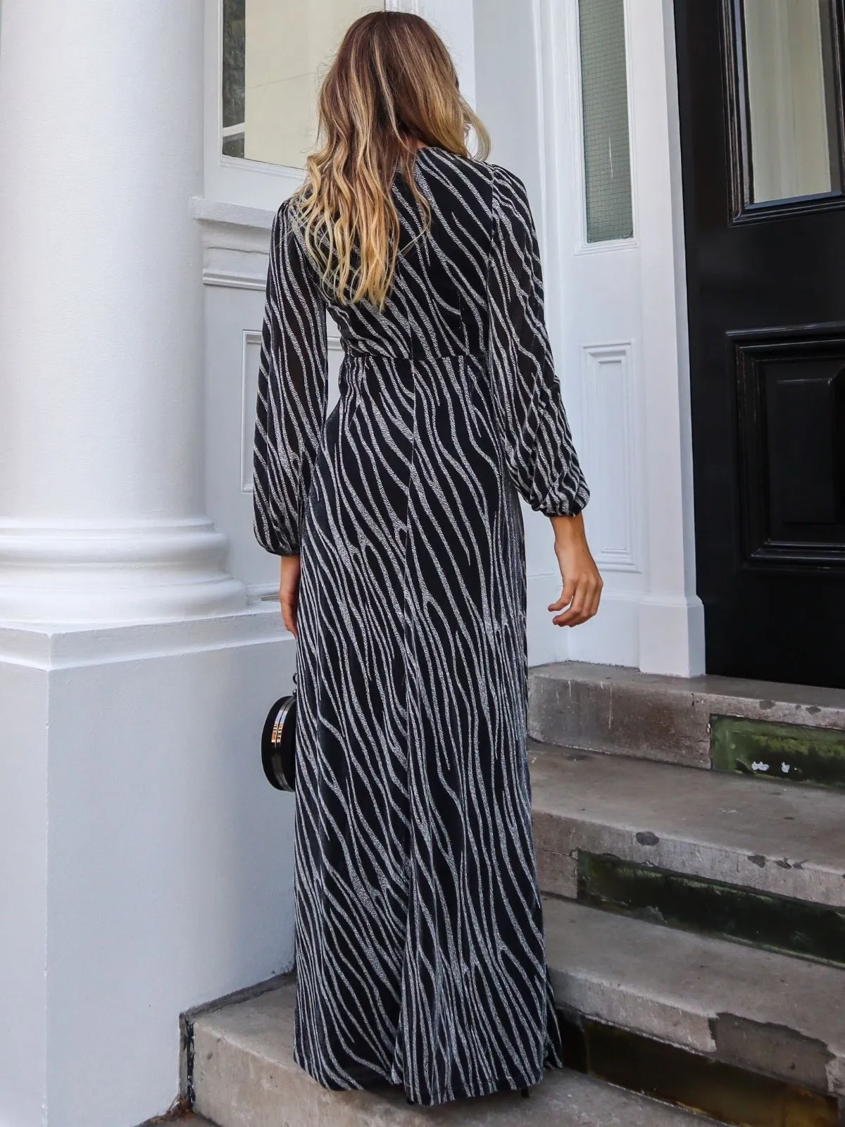 Cool Comfort Tami Cut Out Maxi Dress / Metallic Zebra