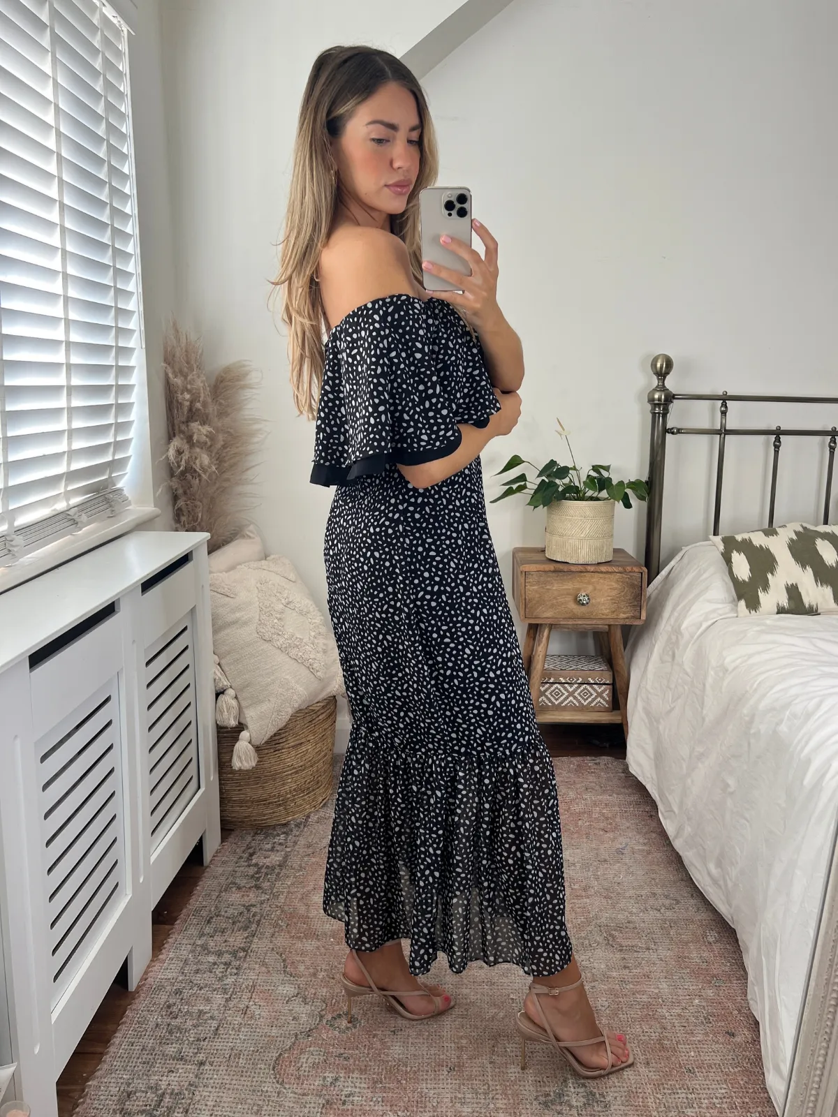 Elegant Layering Tara Bandeau Dress / Mono Spot