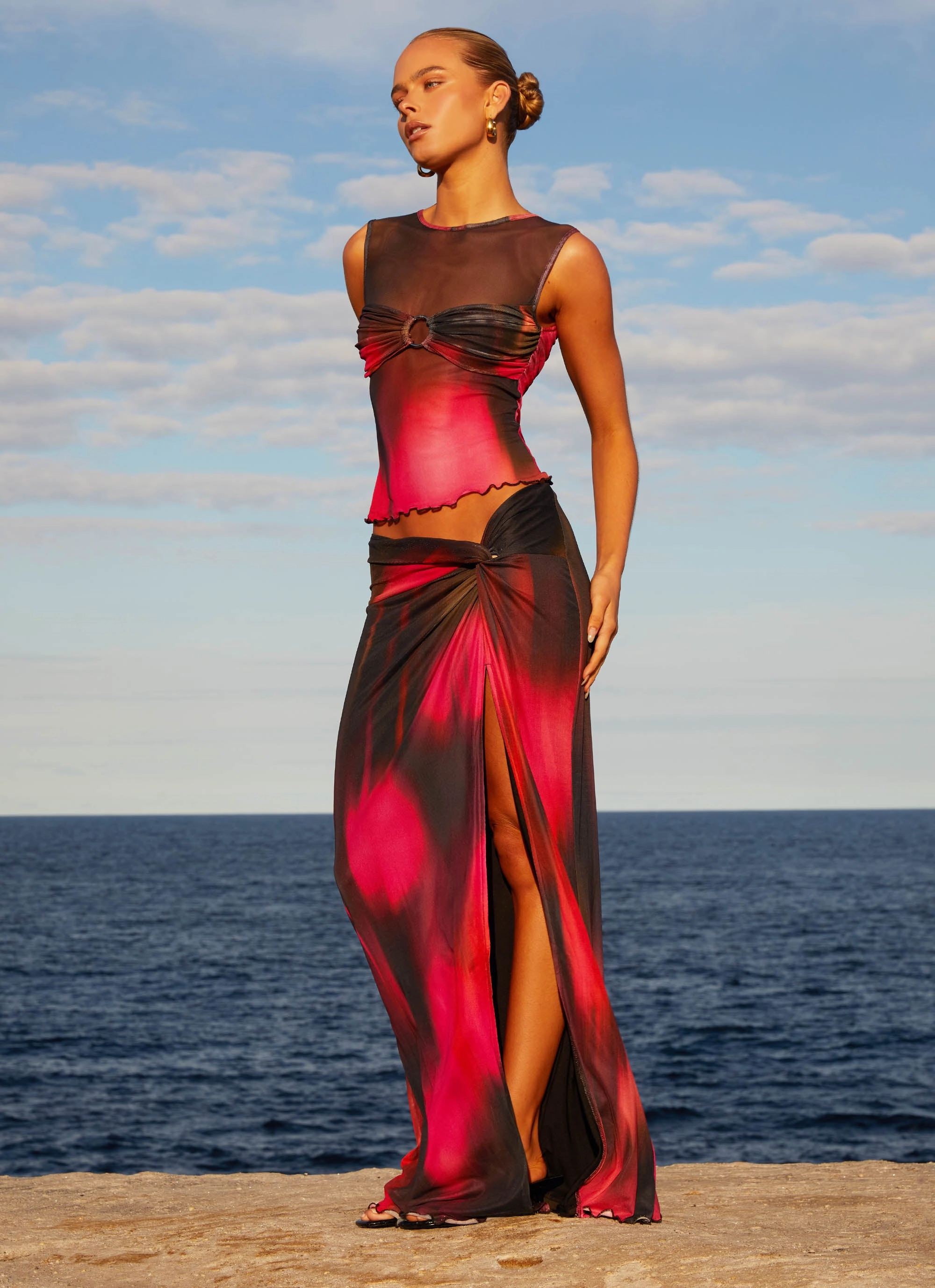 AbrasionResistant QuickReleaseFastenings Caprise Mesh Tank - Pink Print