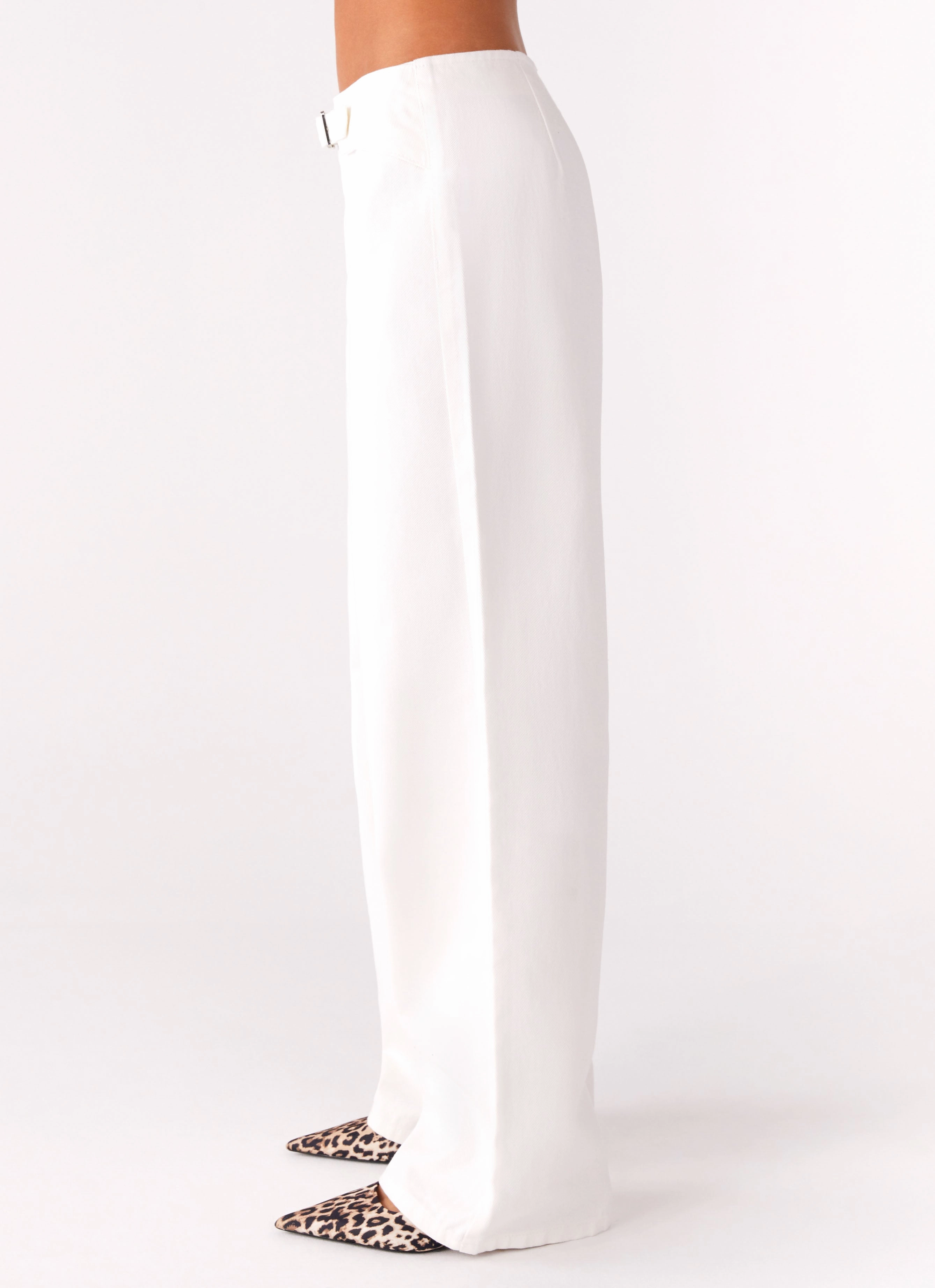 Texas Low Rise Jeans - White Easy Motion WrinkleFreeFinish