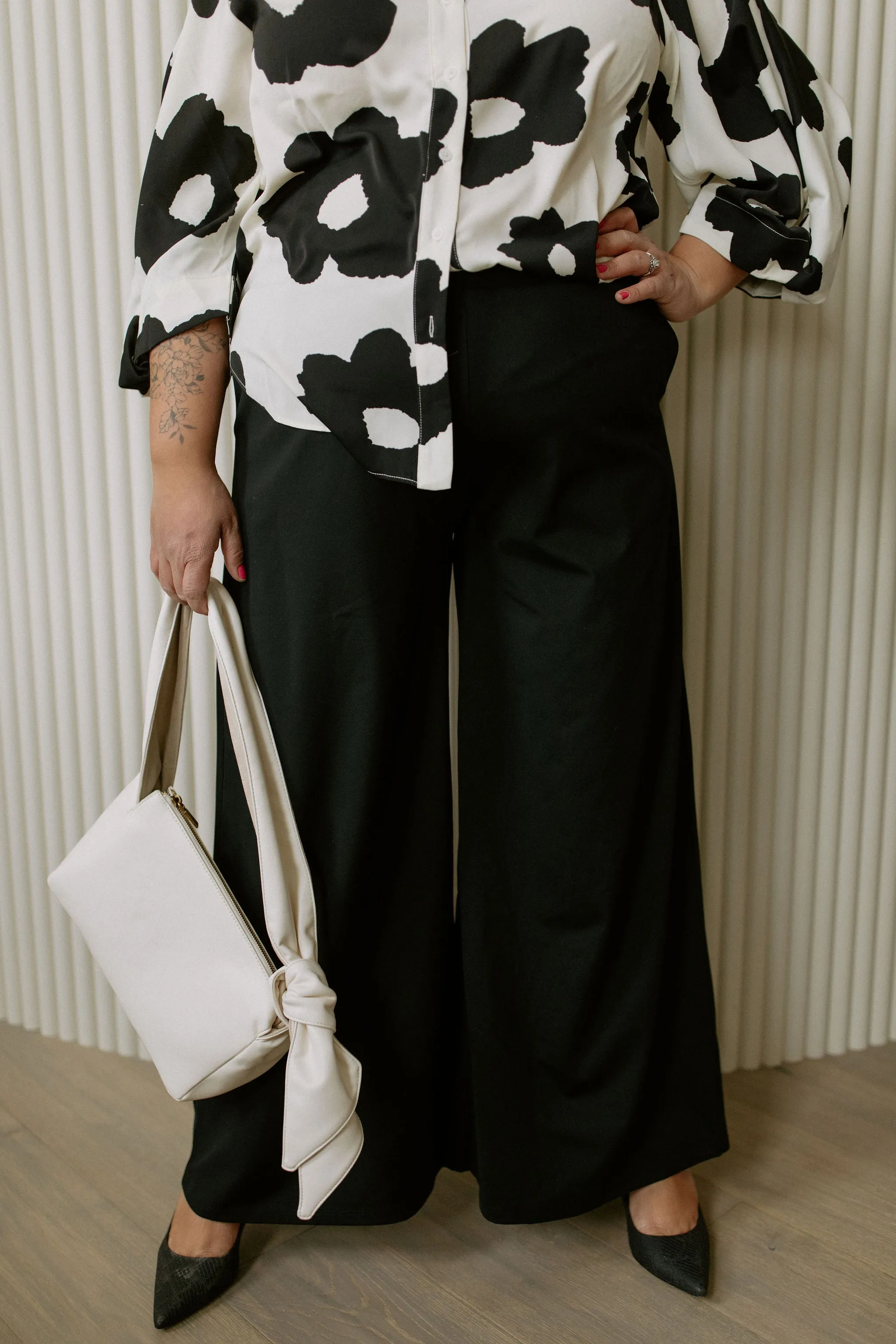 The Georgia Wide Leg Pant by NLT - Black - PLUS