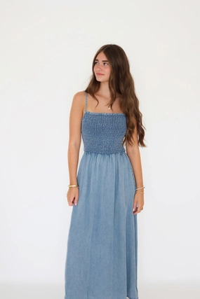 Four Way Stretch Fabric SoftLining Bayside Chambray Midi Dress