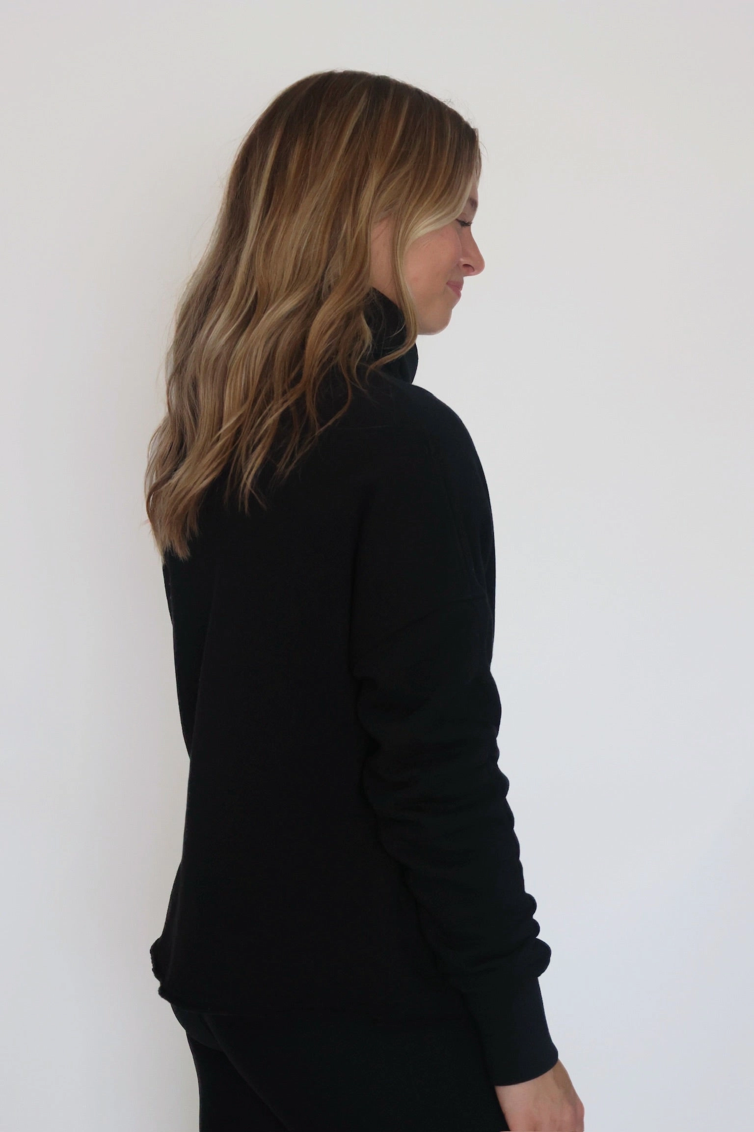 Lounge Layer Turtleneck Soft Texture