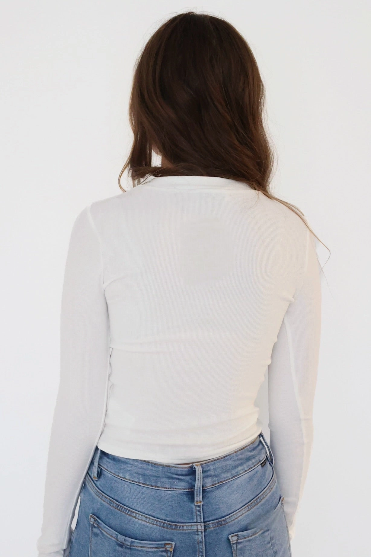 Rohnan Crewneck Top - White Stretchable Blend