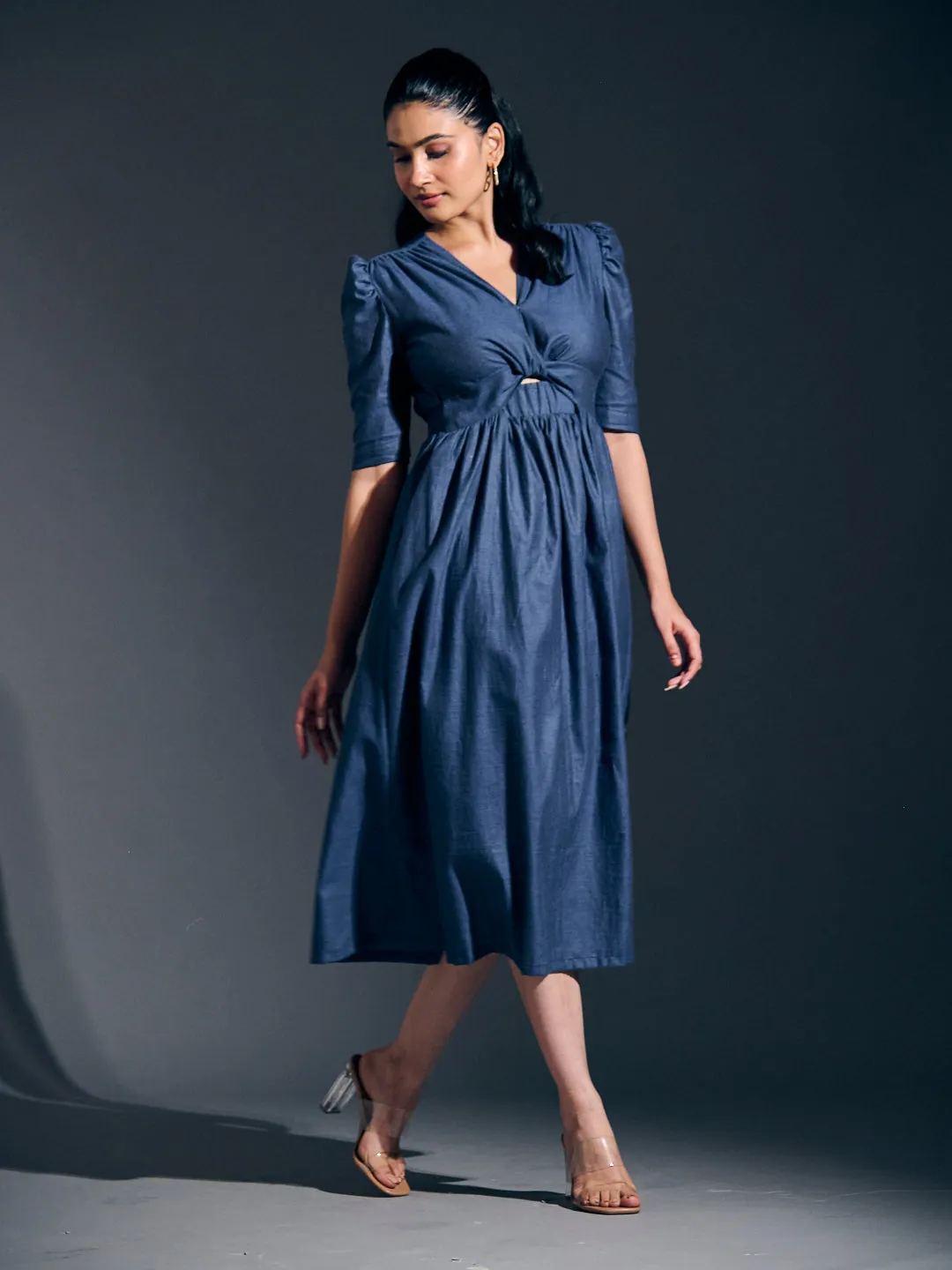 TWIST DETAIL MAXI DRESS