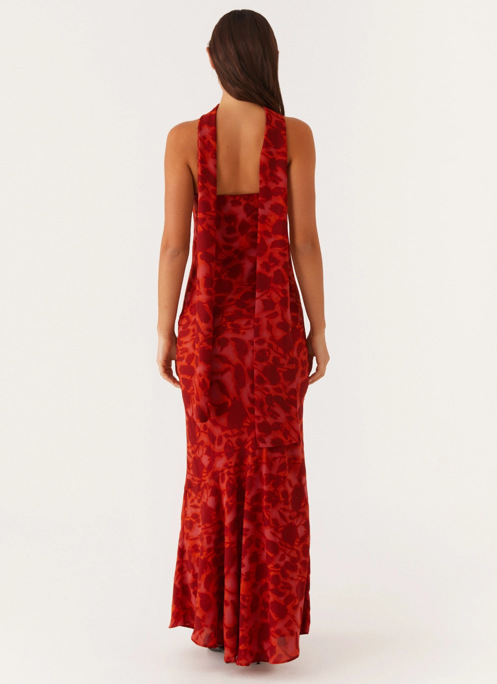 Warm Season elegant design Under The Pagoda Maxi Dress - Deep Red Floral