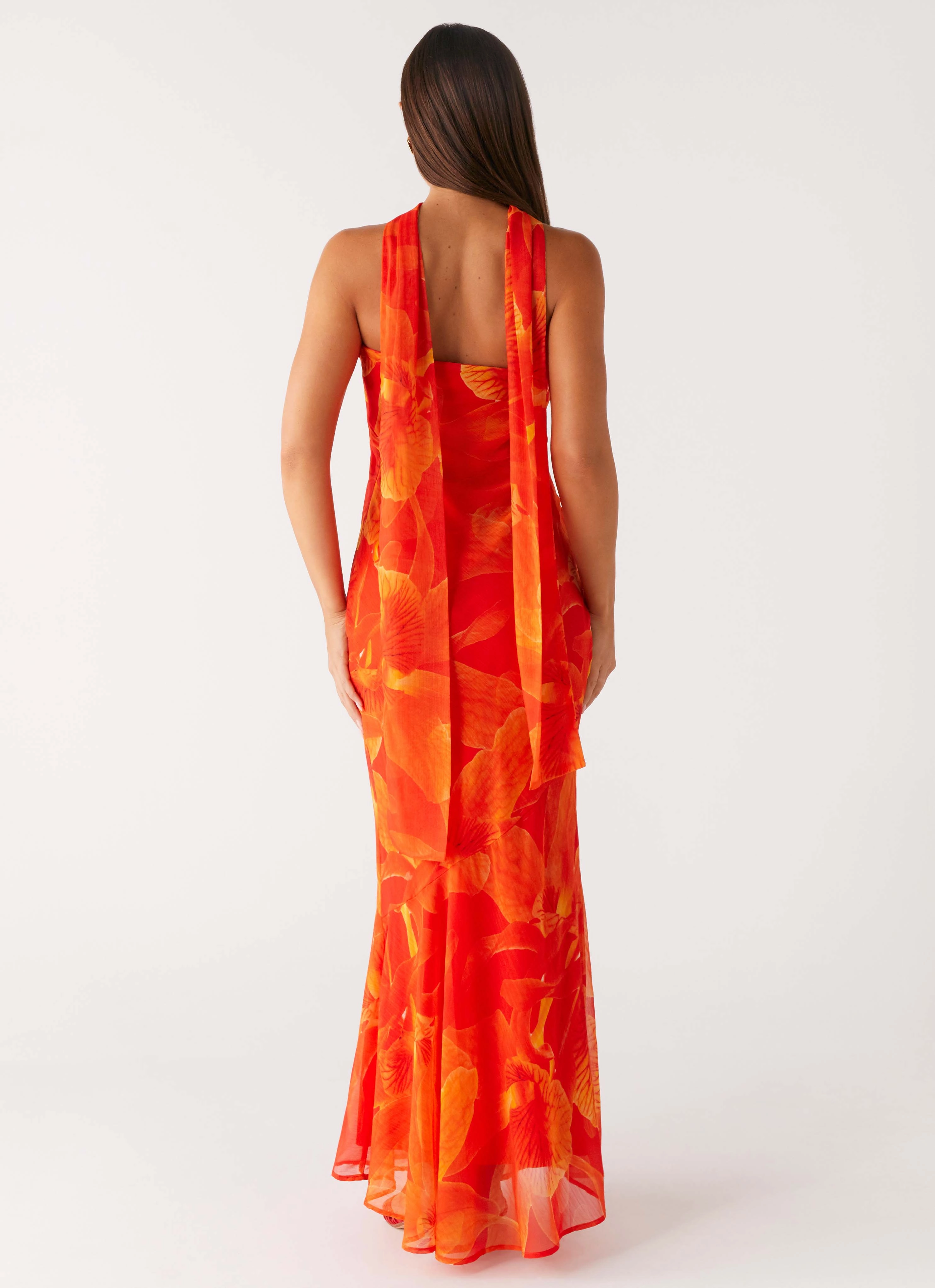 Smooth Curve Smooth Fit Under The Pagoda Maxi Dress - Orange Floral