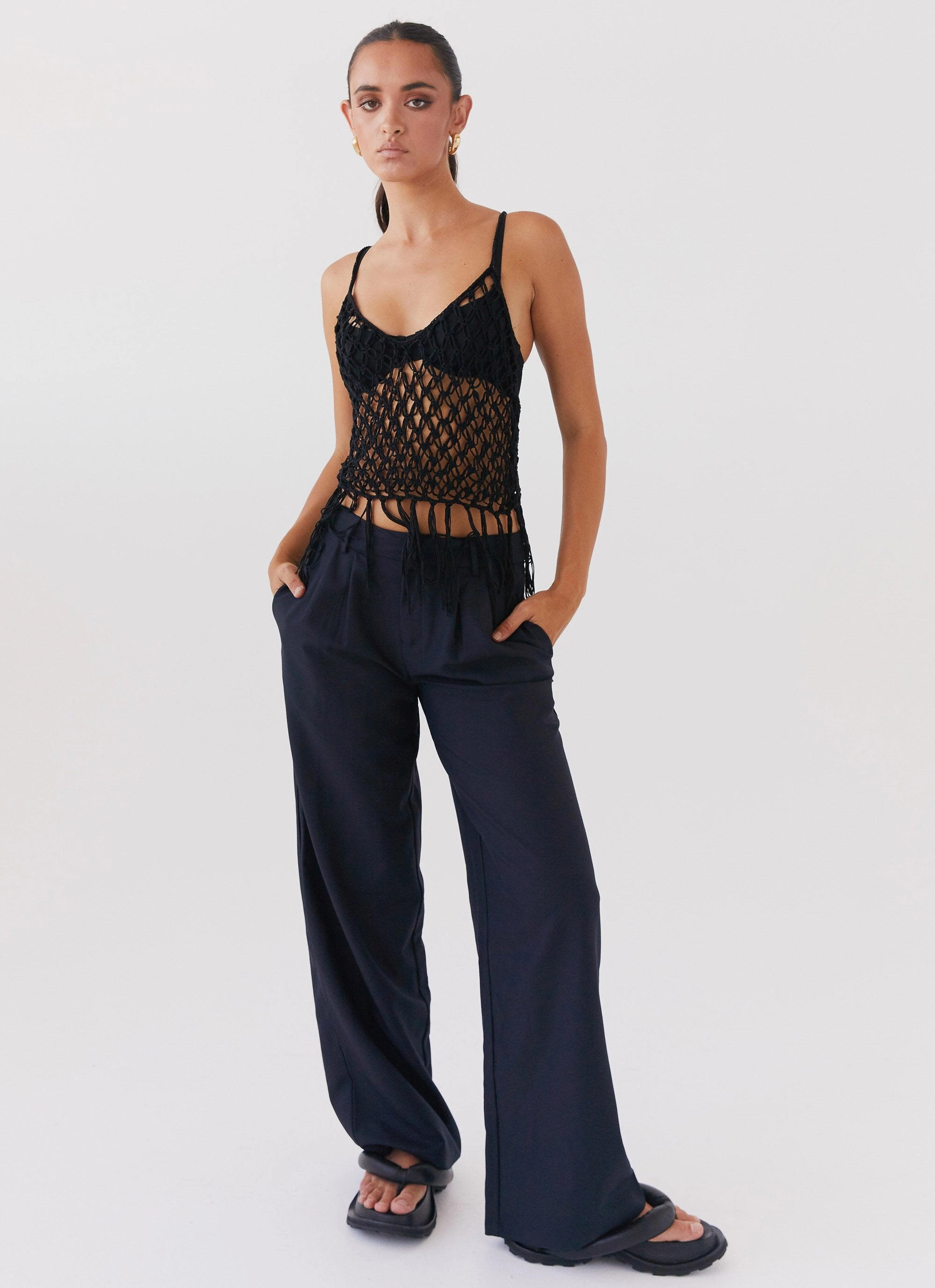 Metro Wilds Net Top - Black Basic Essential Layer Flexible Shoulder