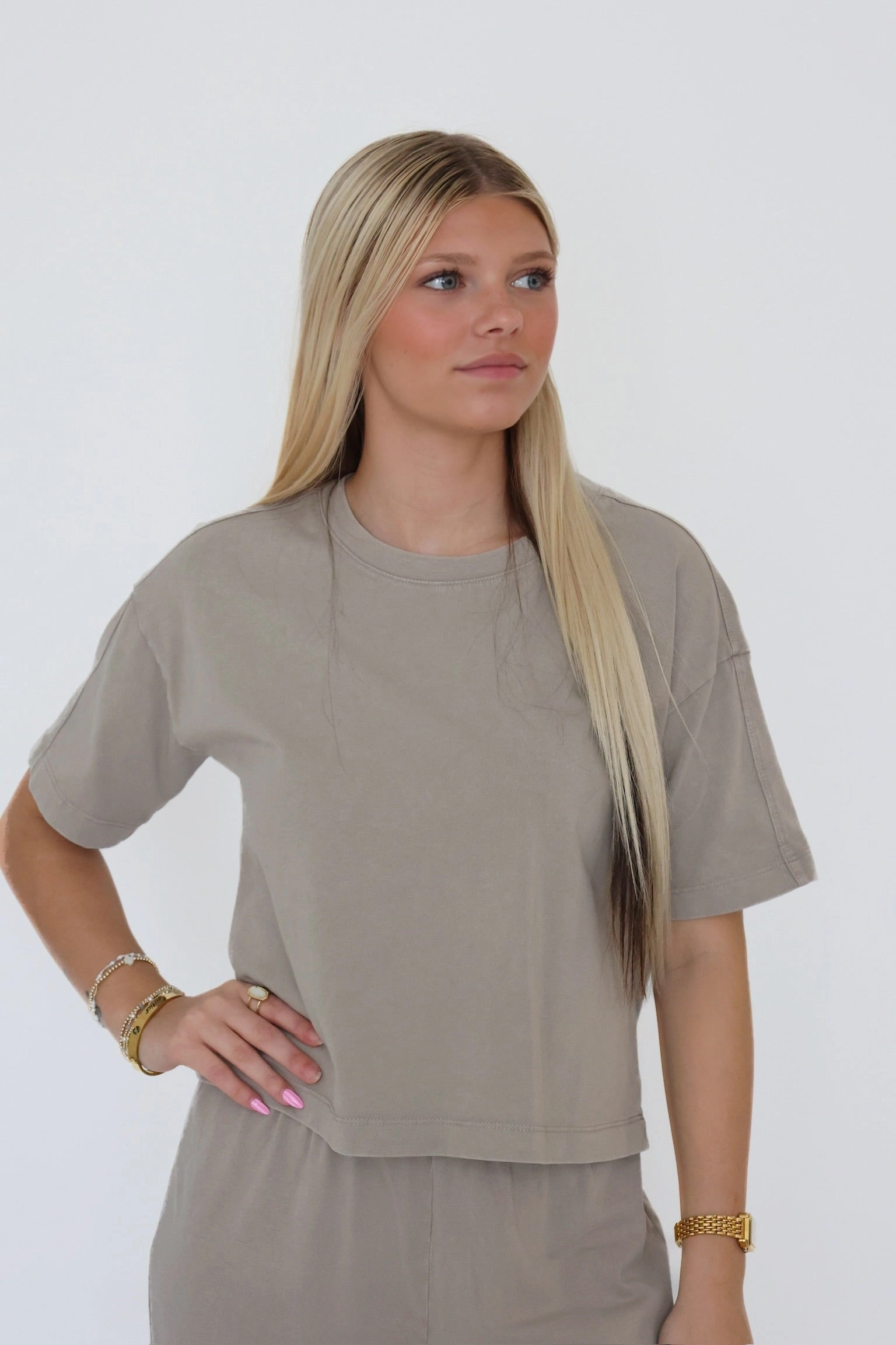 Casual Tee Soft Texture On The Go Tee- Retreat