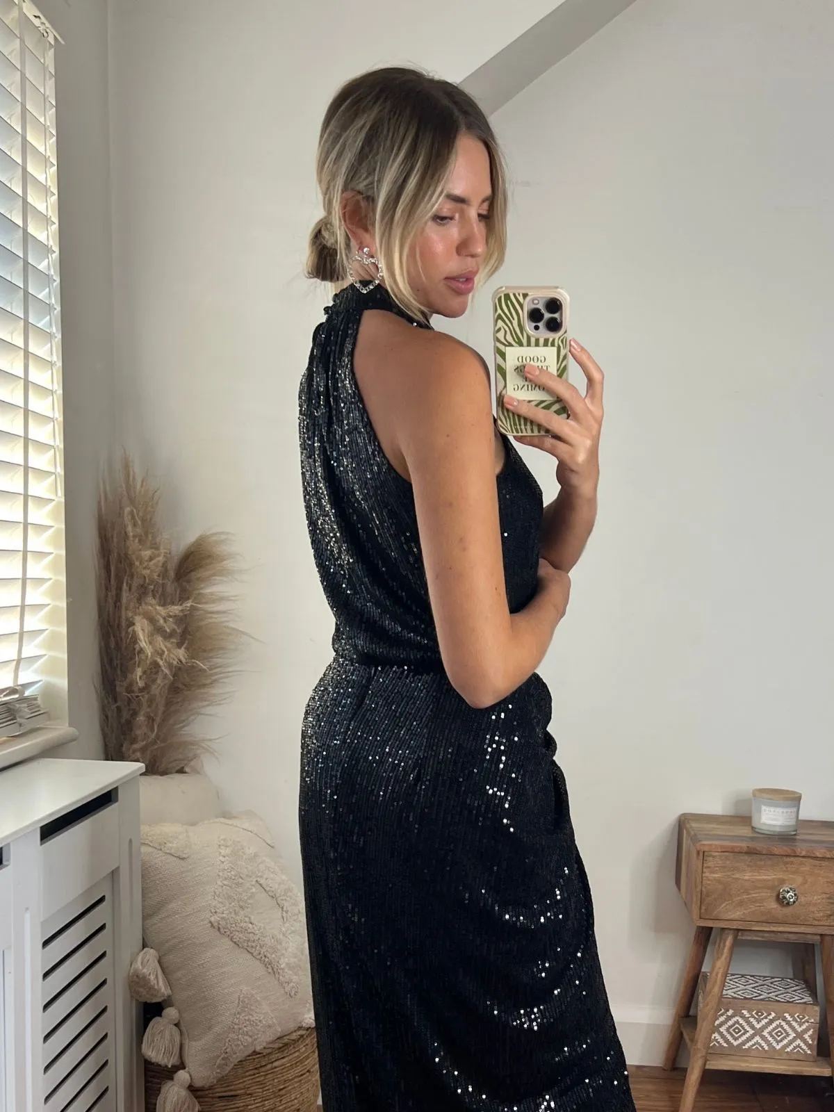 Senior Style Valencia High Waist Drape Skirt / Black Sequin