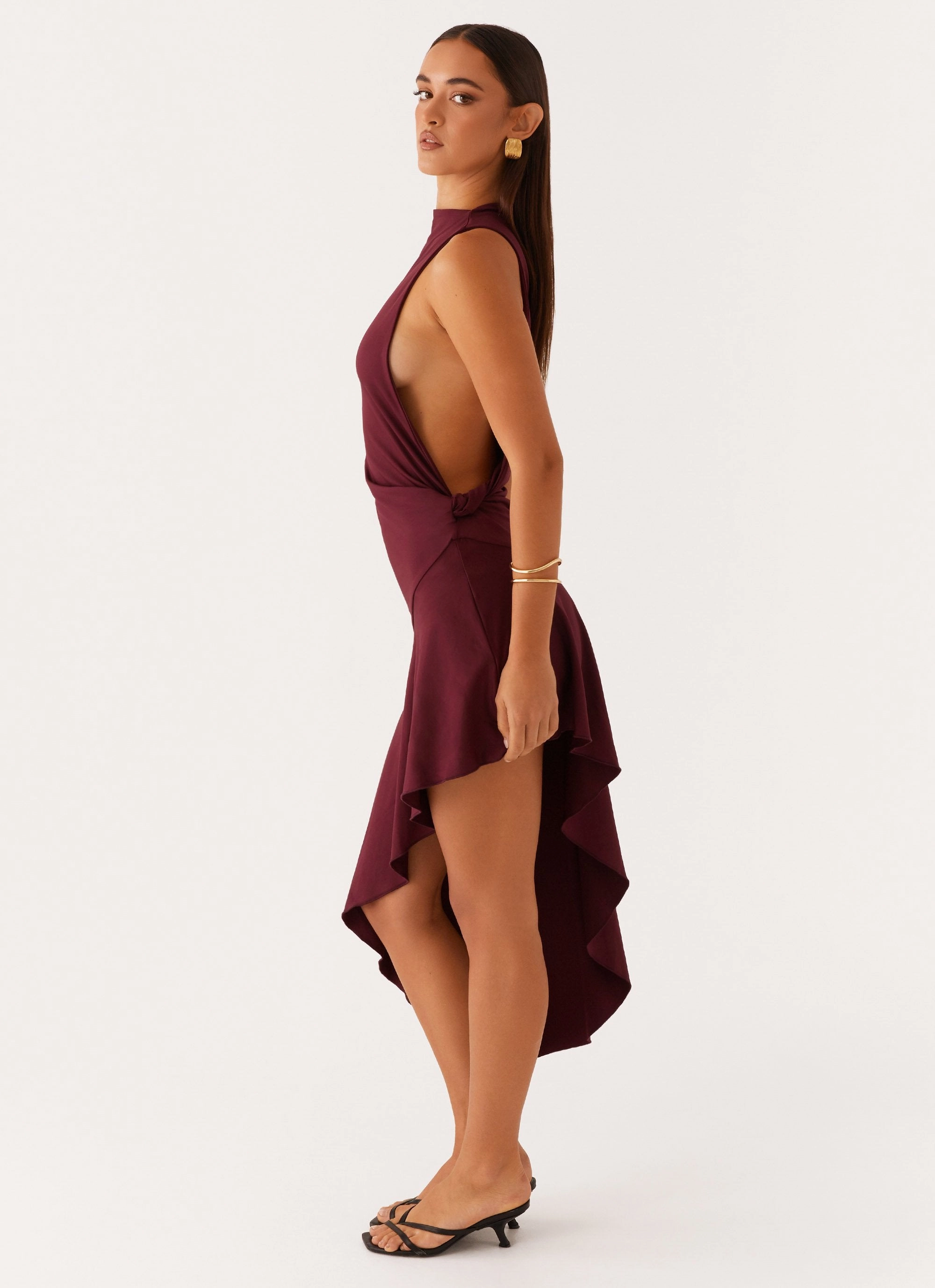 Sophisticated and Relaxed Bless Glow Venetia Asymmetric Maxi Dress - Deep Maroon