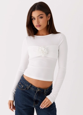 Versatile Design Jeyda Long Sleeve Rose Top - White ConvertibleSleeves AthleticInspired Jeyda Long Sleeve Rose Top - White
