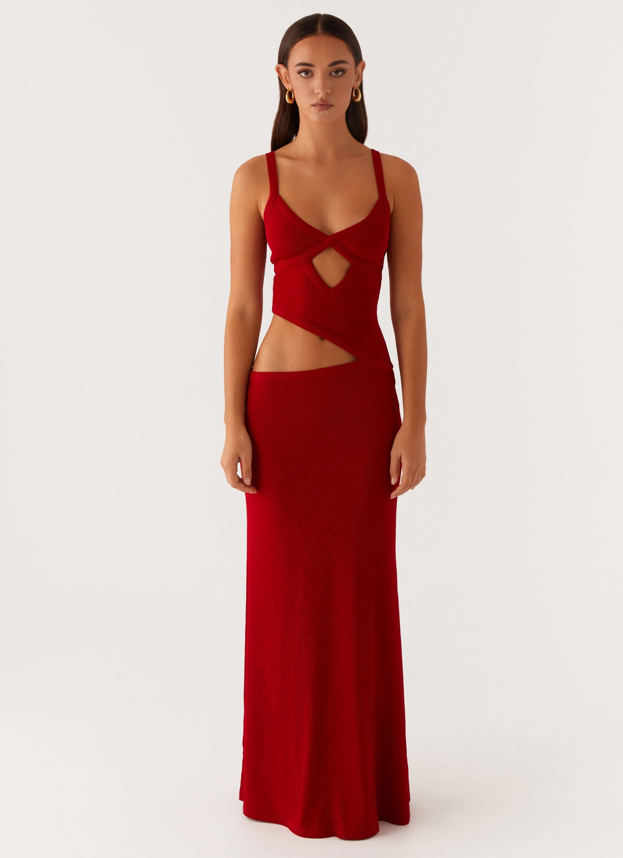 Versatile Layers Silky Silhouette Jocelyn Maxi Dress - Red