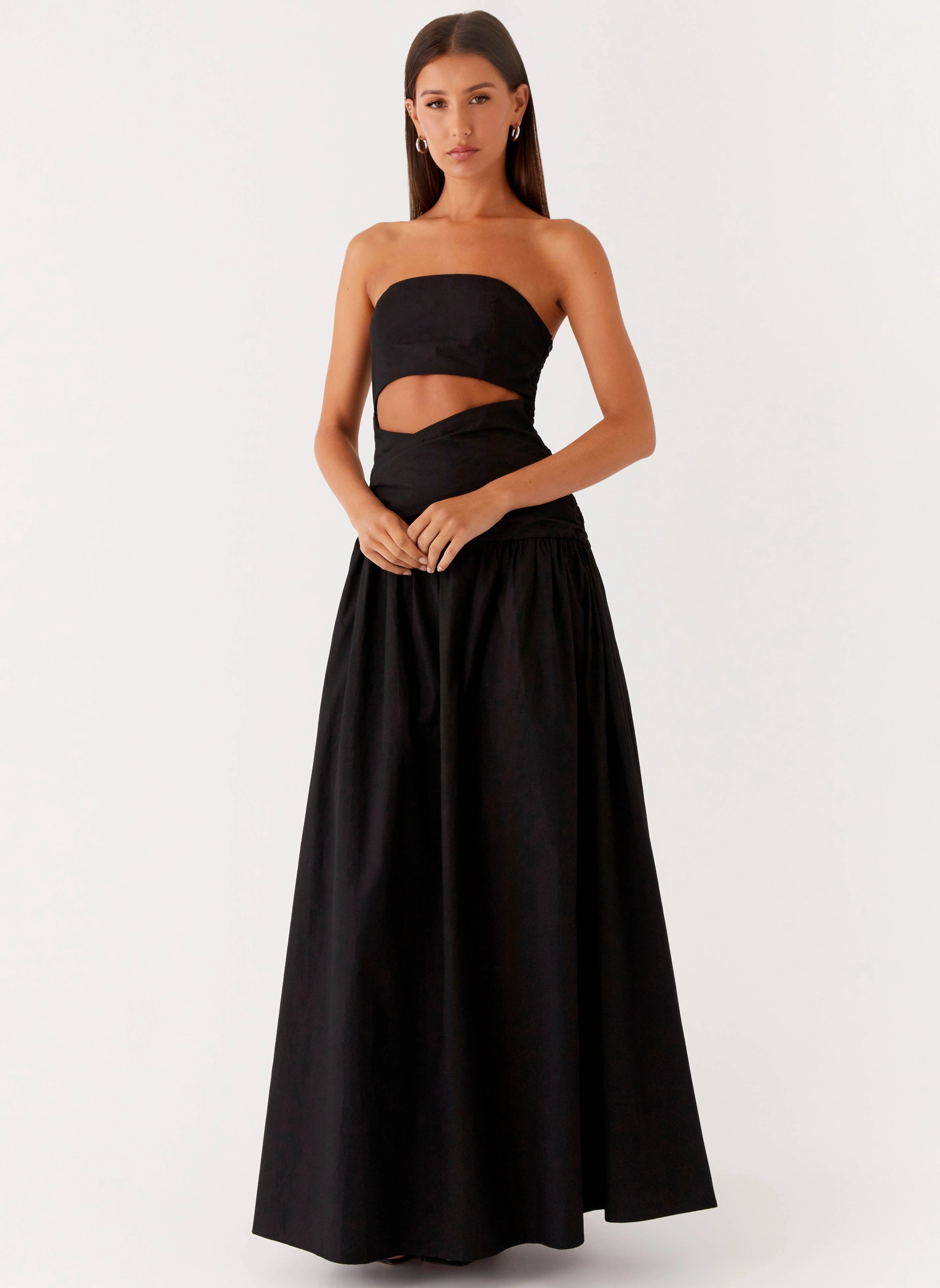 Lumen Maxi Dress - Black travel mode