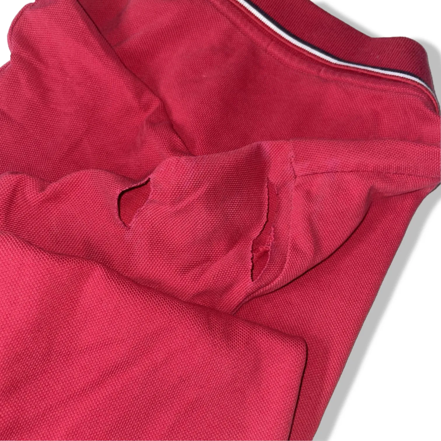 Vintage Moncler Men's Red Polo-shirts SLIGHT RIP Uderarm|L29W18|SKU 5520