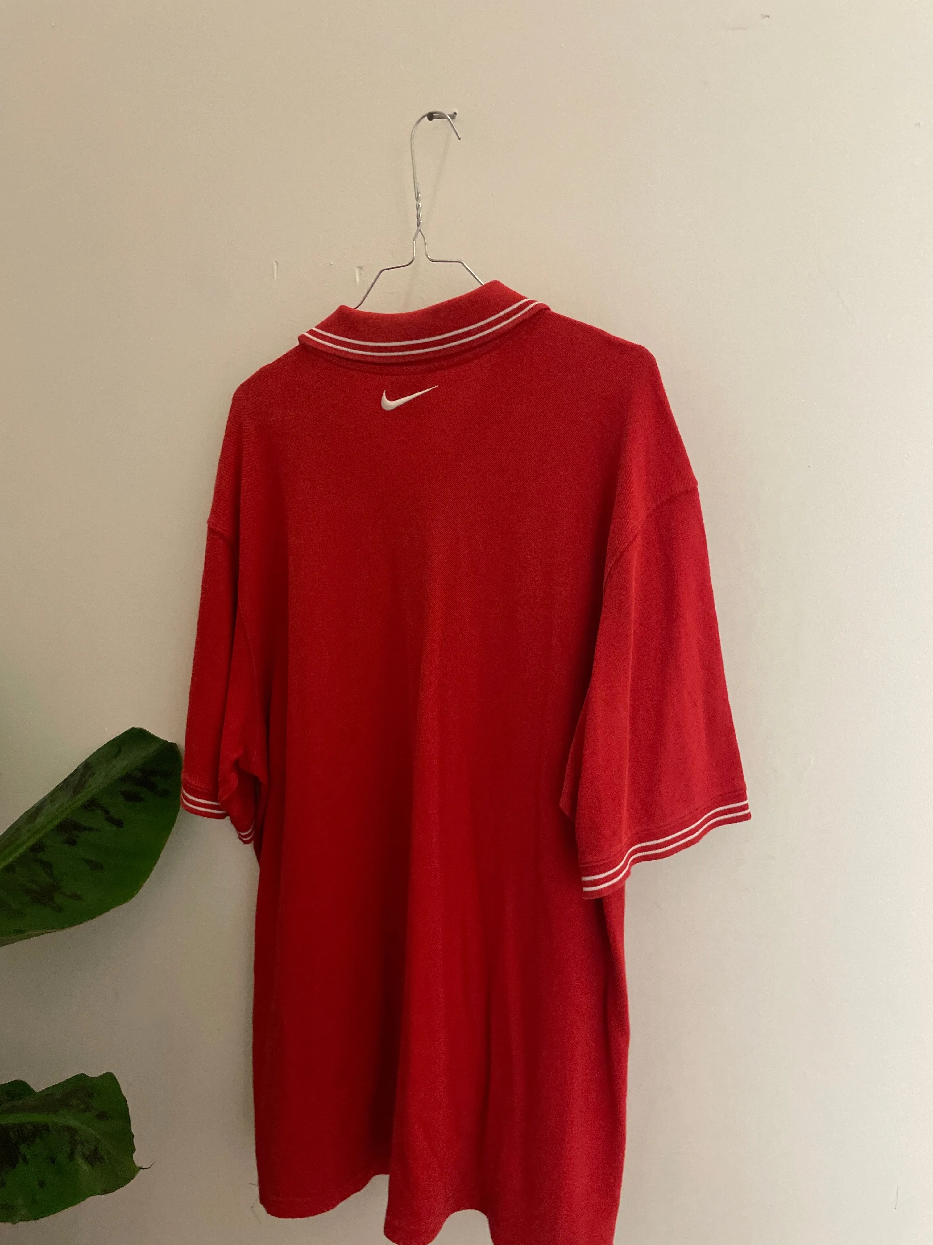 Vintage red nike regular fit xlarge polo shirts