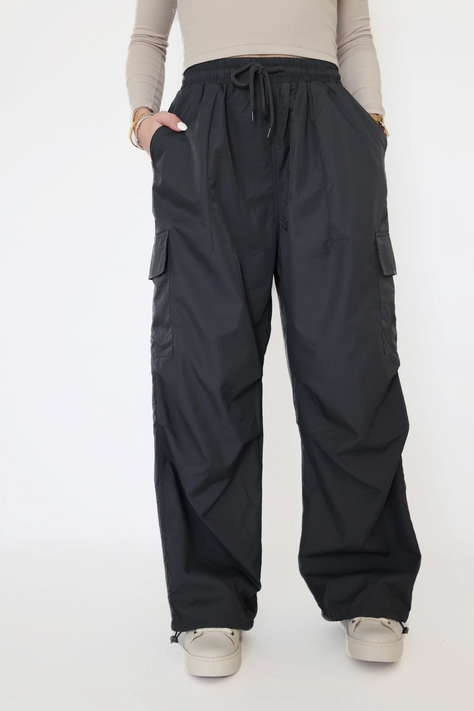Vita Cargo Pant-(FINAL SALE) WrinkleResistant Fabric