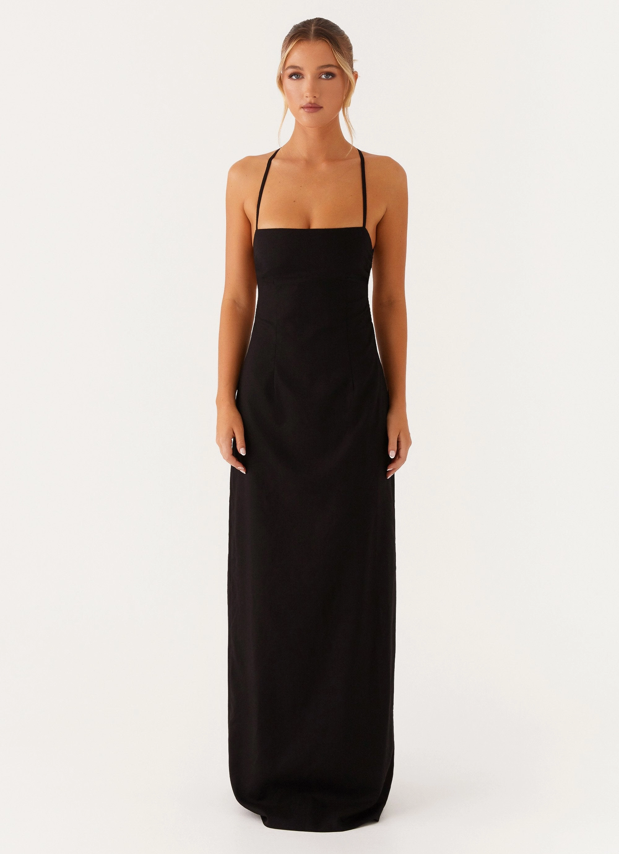 Standout Feature Fall Inspired Cora Backless Maxi Dress - Black