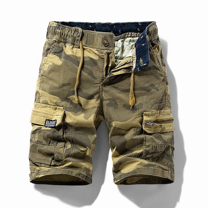 West Louis? Bermuda Style Meets Practicality: Men's Camo Cargo Shorts for 2023