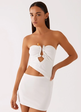 Wild Roses Mini Dress - White Side Ruching Wild Roses Mini Dress - White Emerging-Brand Tonal-Stitching