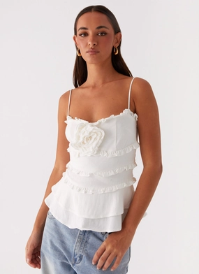 Wilde Linen Rose Top - White Non Closure Collar