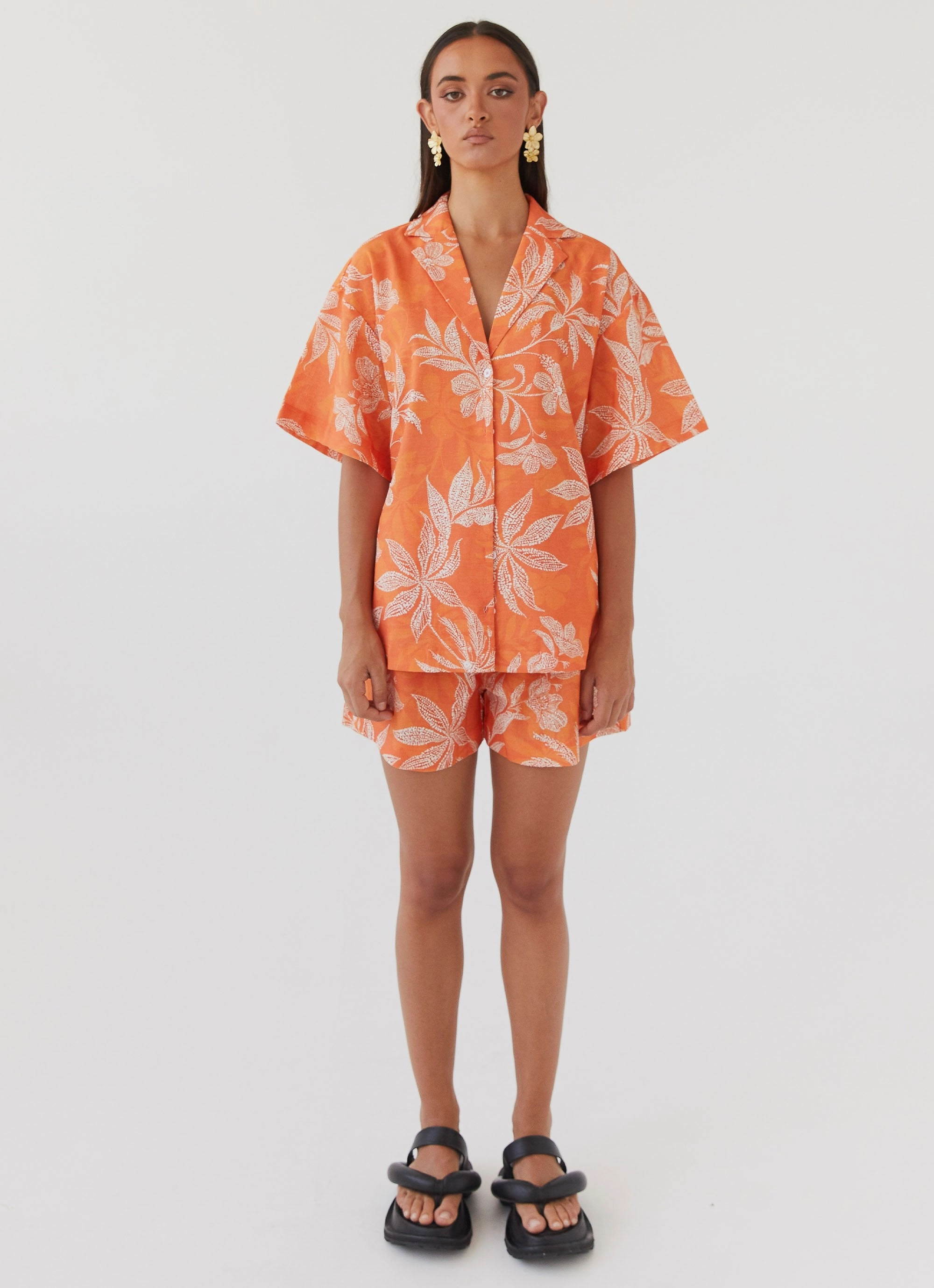 Reinforced Stitching Sweet Relief Linen Shorts - Tropic Sunset